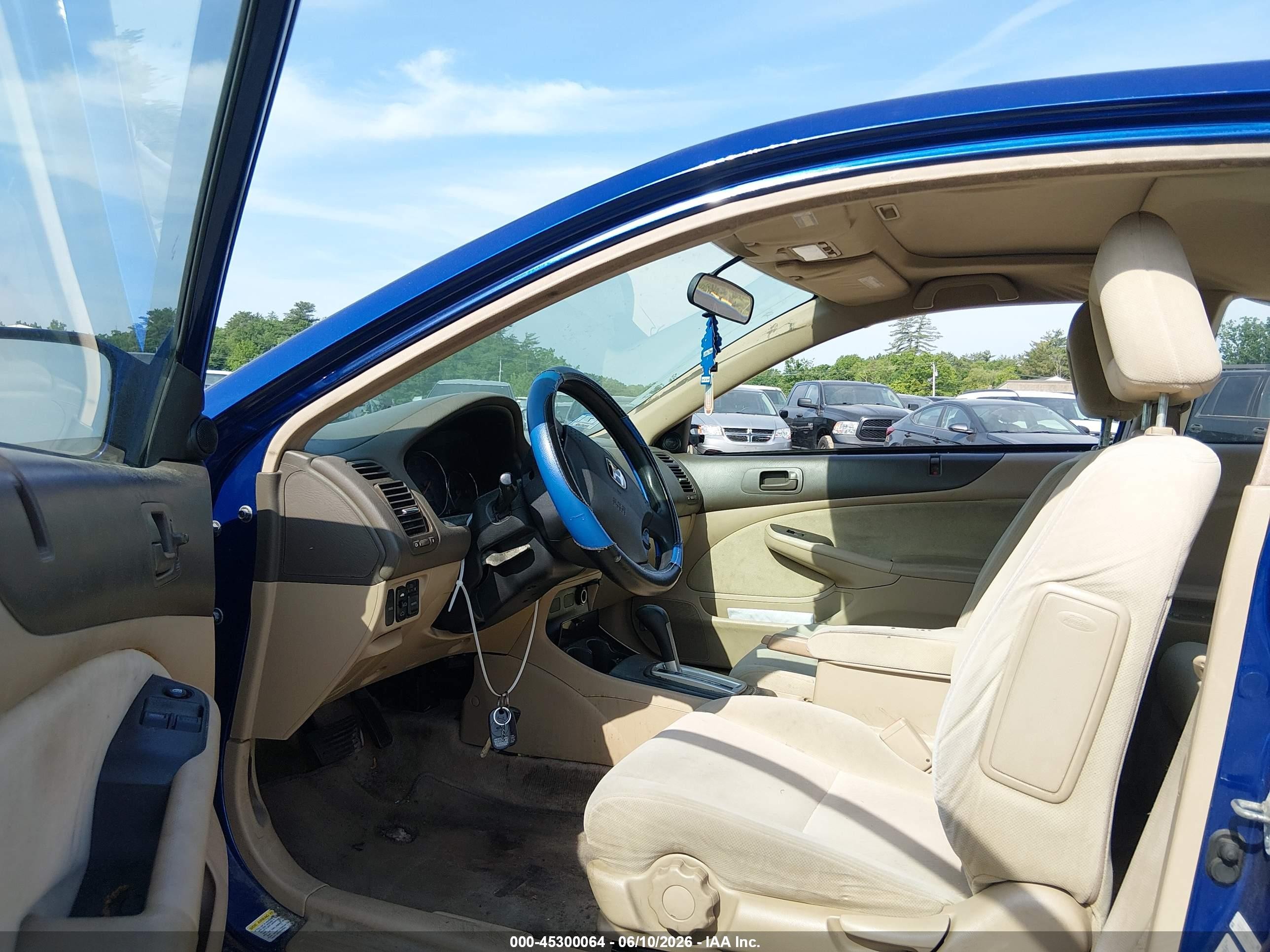 2004 Honda Civic Ex Blue vin: 1HGEM22024L079308