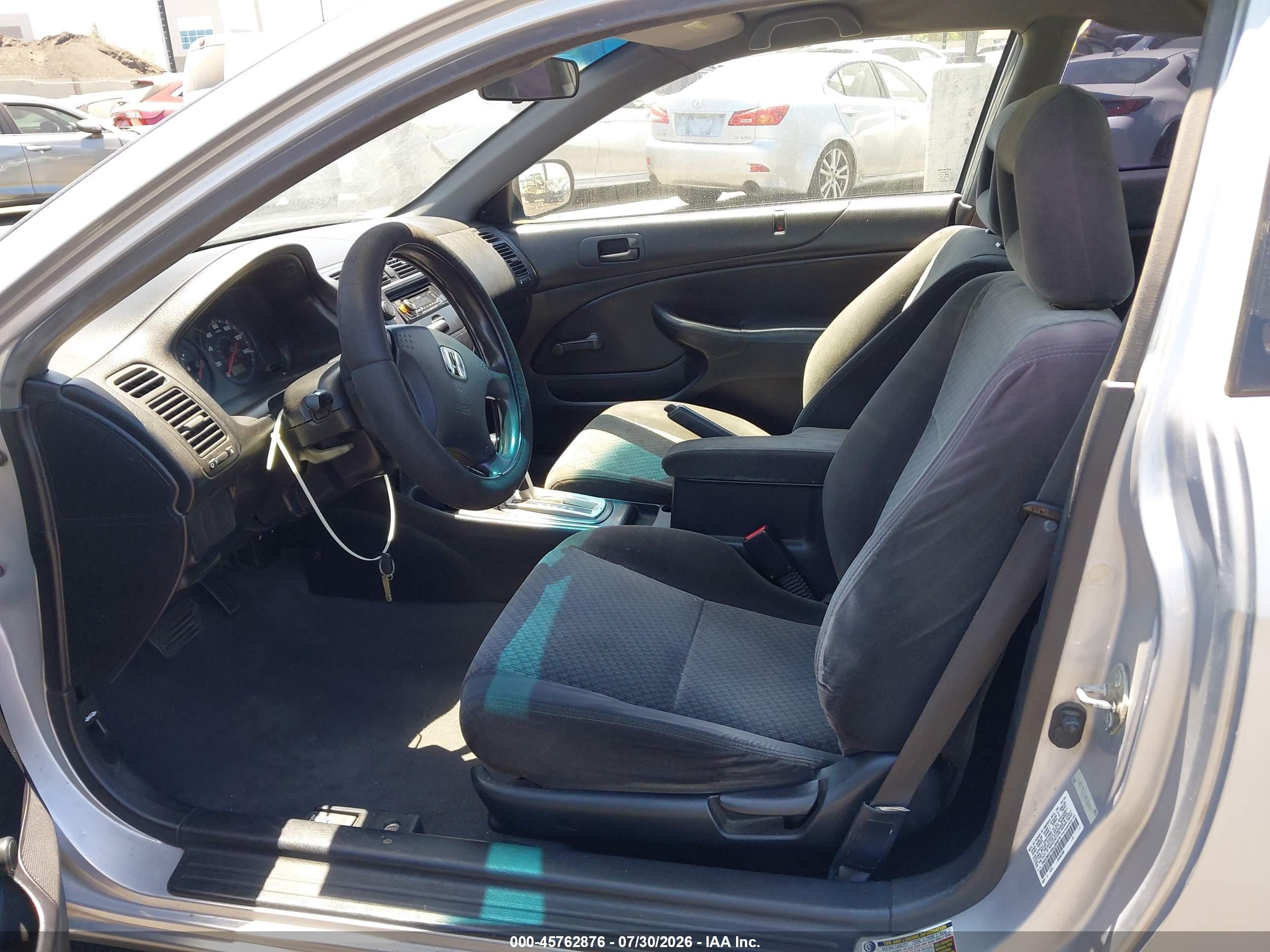 2004 Honda Civic Vp Silver vin: 1HGEM22104L054075