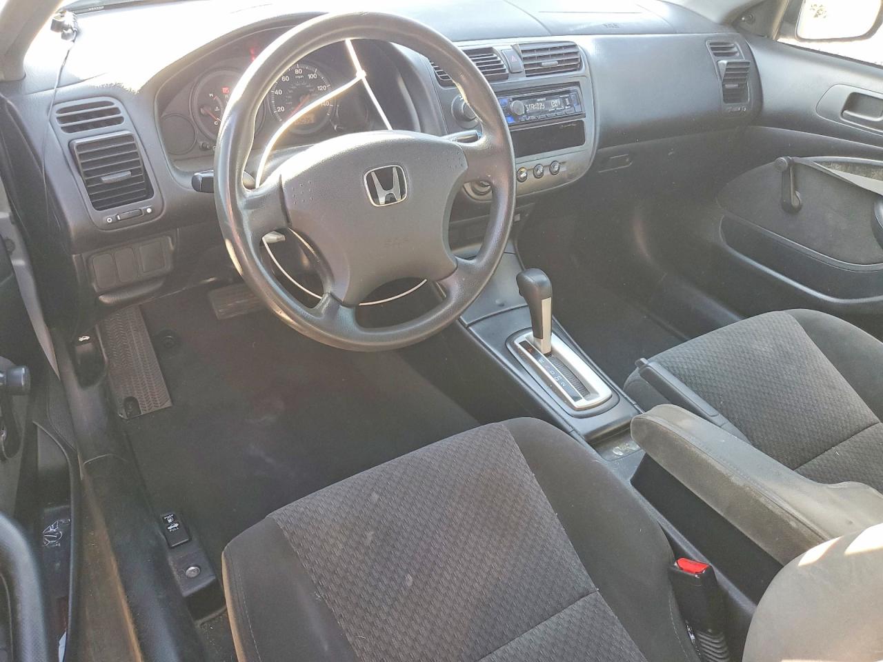 2005 Honda Civic Dx Vp Silver vin: 1HGEM22115L011673