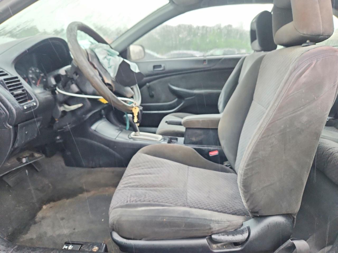 2005 Honda Civic Dx Vp Серебряный vin: 1HGEM22115L019076