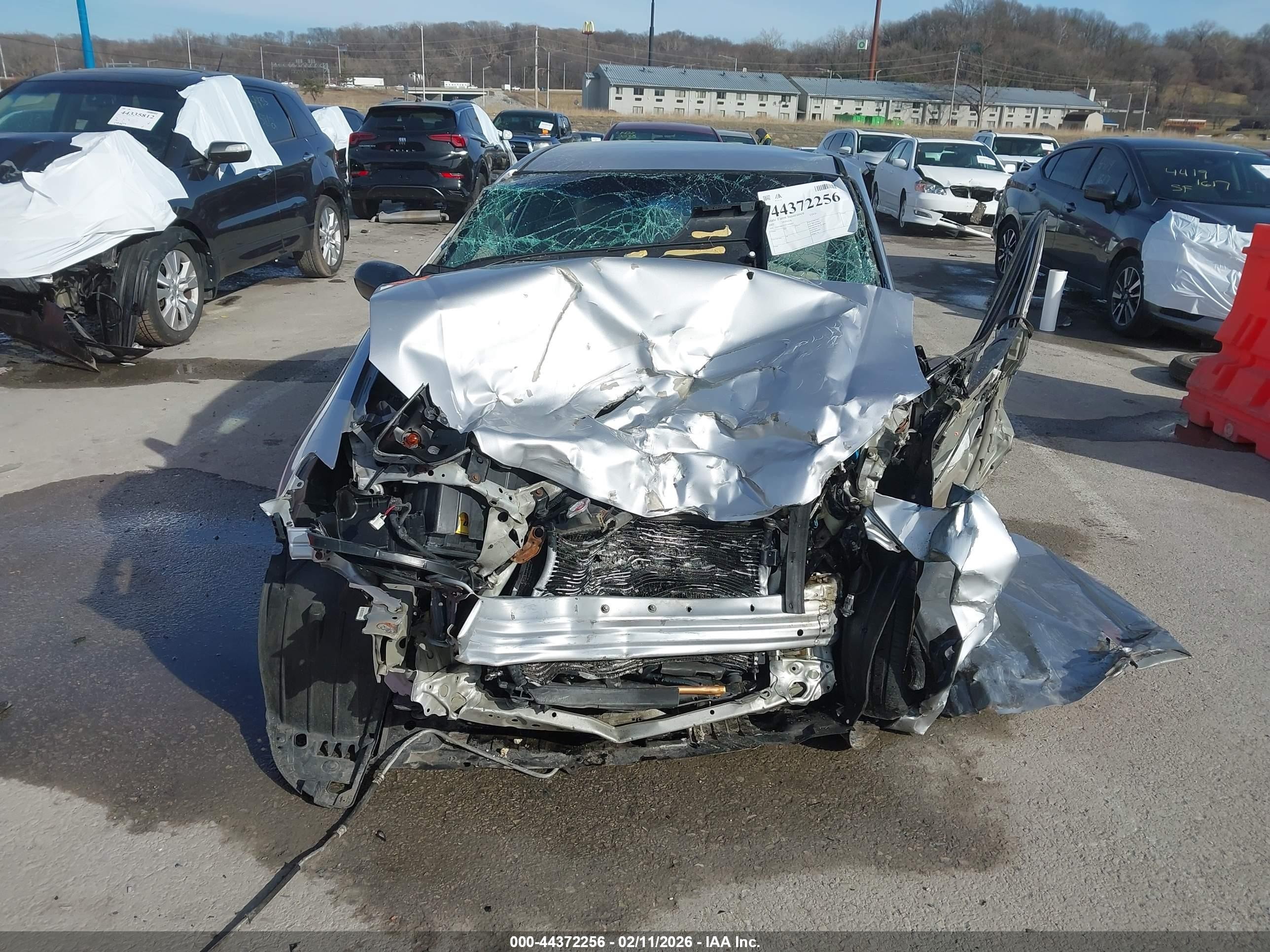 2005 Honda Civic Vp Silver vin: 1HGEM22115L049615