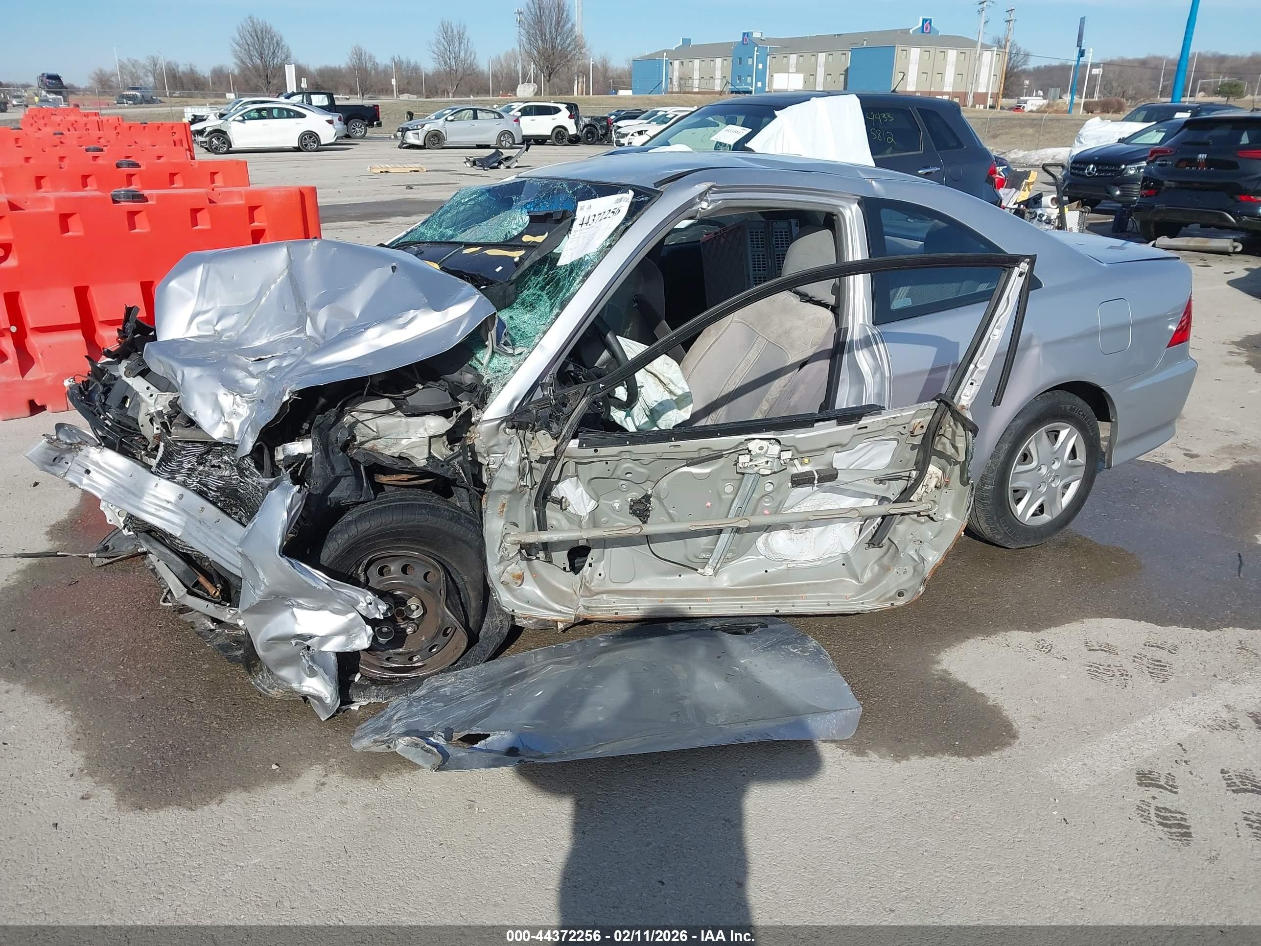 2005 Honda Civic Vp Silver vin: 1HGEM22115L049615