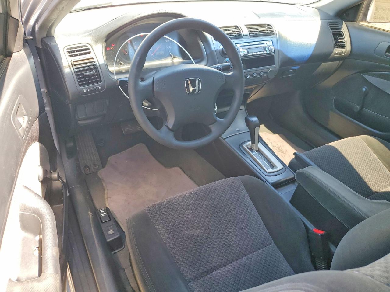 2005 Honda Civic Dx Vp Серебряный vin: 1HGEM22135L005213
