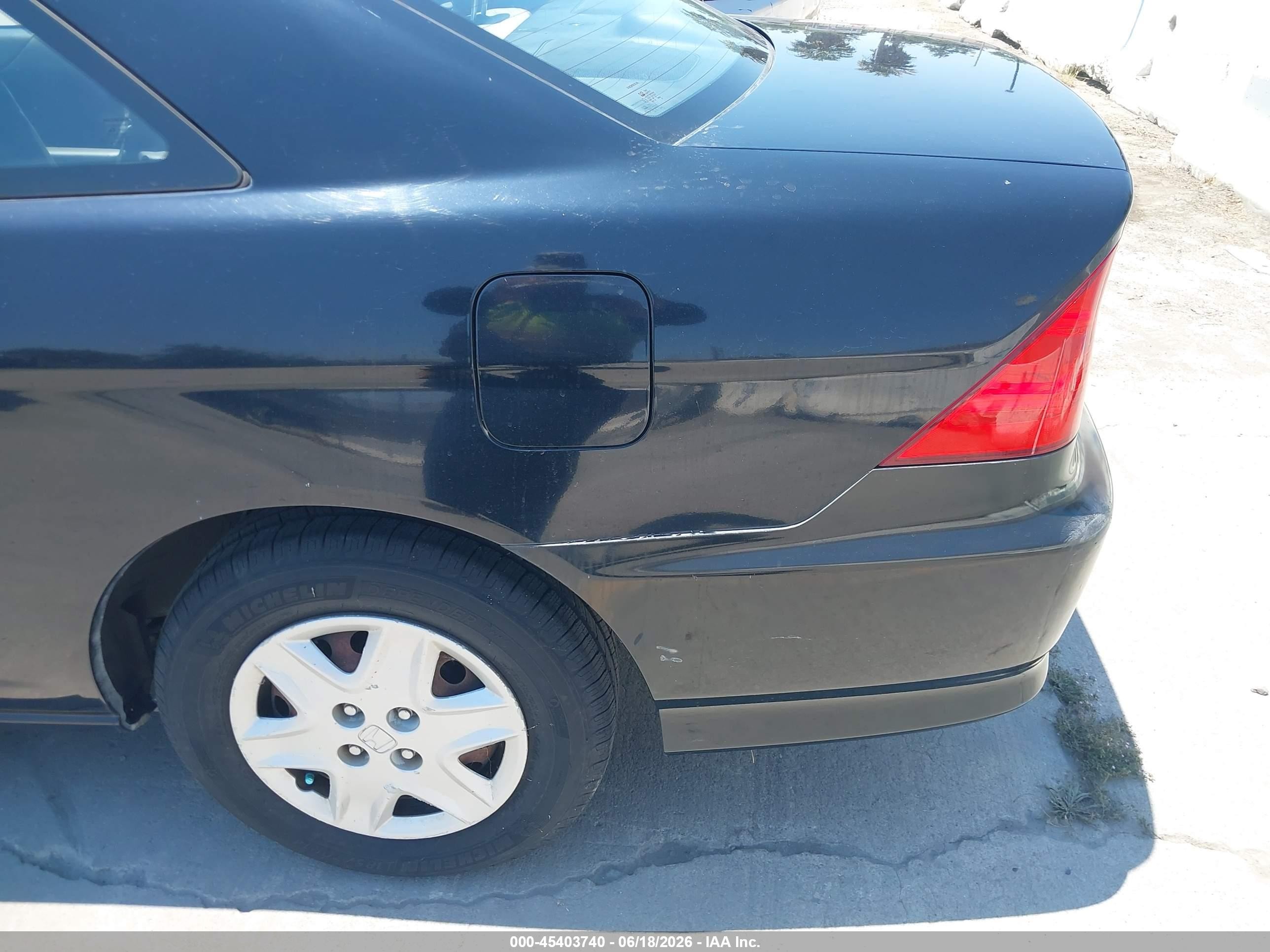 2004 Honda Civic Vp Черный vin: 1HGEM22144L008409