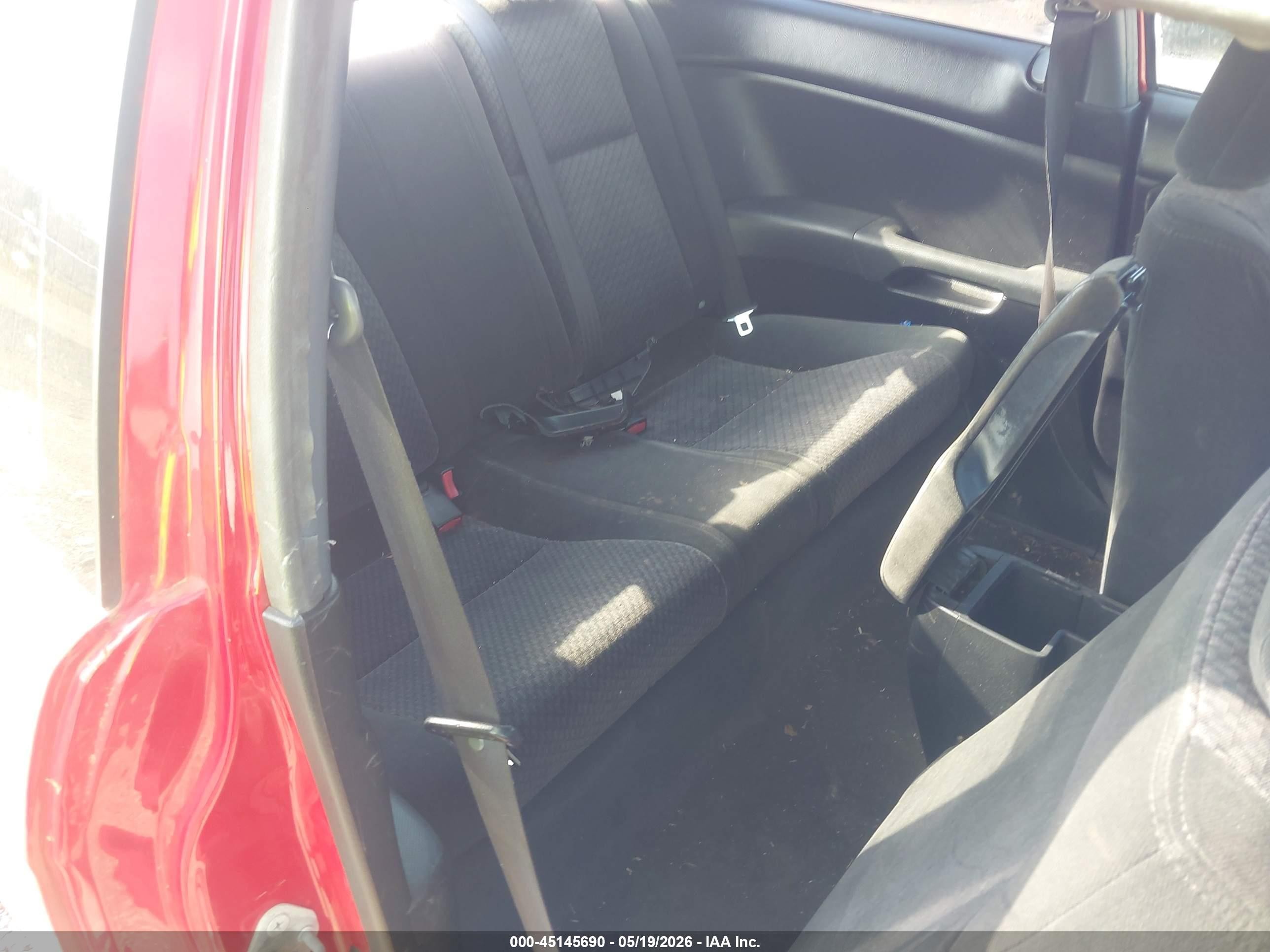 2004 Honda Civic Vp Красный vin: 1HGEM22174L058687