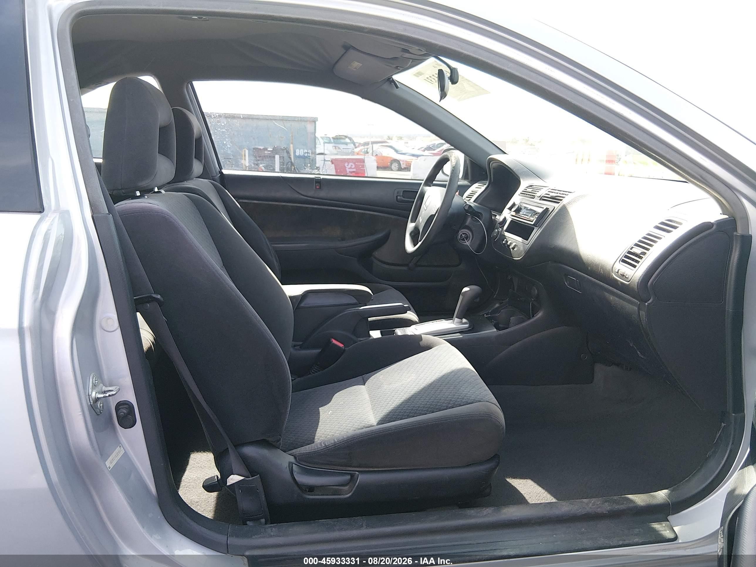 2004 Honda Civic Vp Silver vin: 1HGEM22184L049867