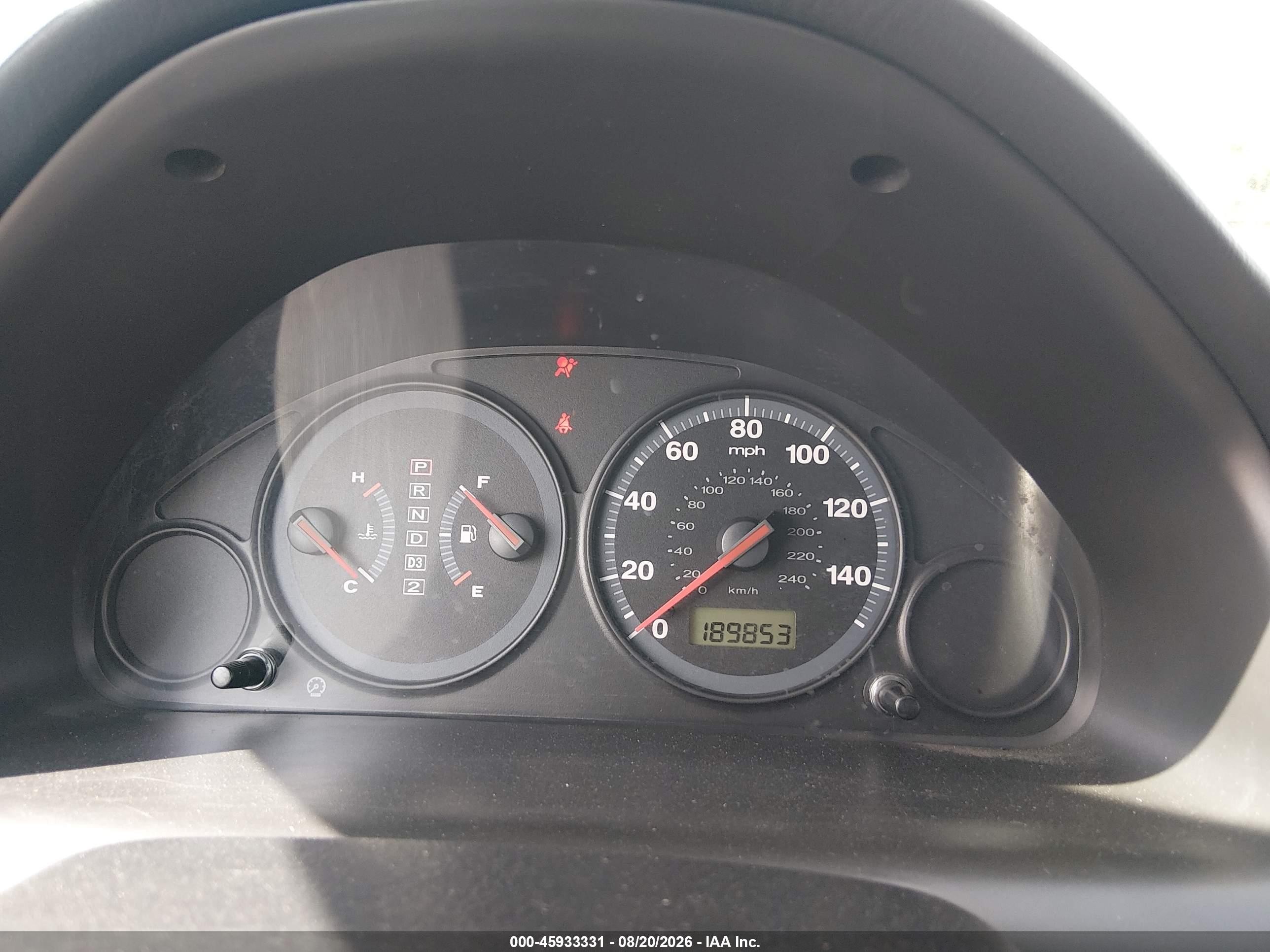 2004 Honda Civic Vp Silver vin: 1HGEM22184L049867