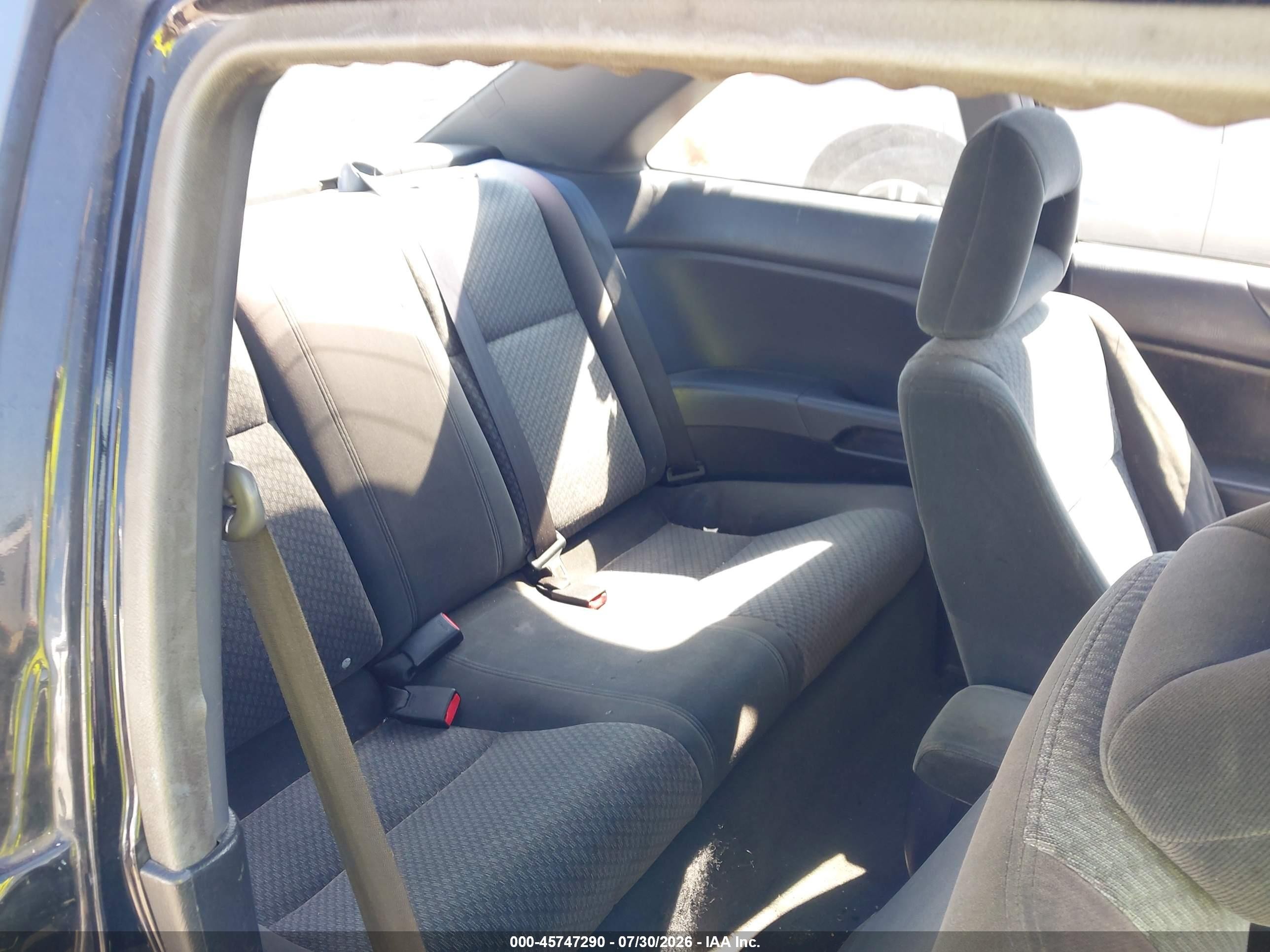 2004 Honda Civic Vp Black vin: 1HGEM221X4L008561