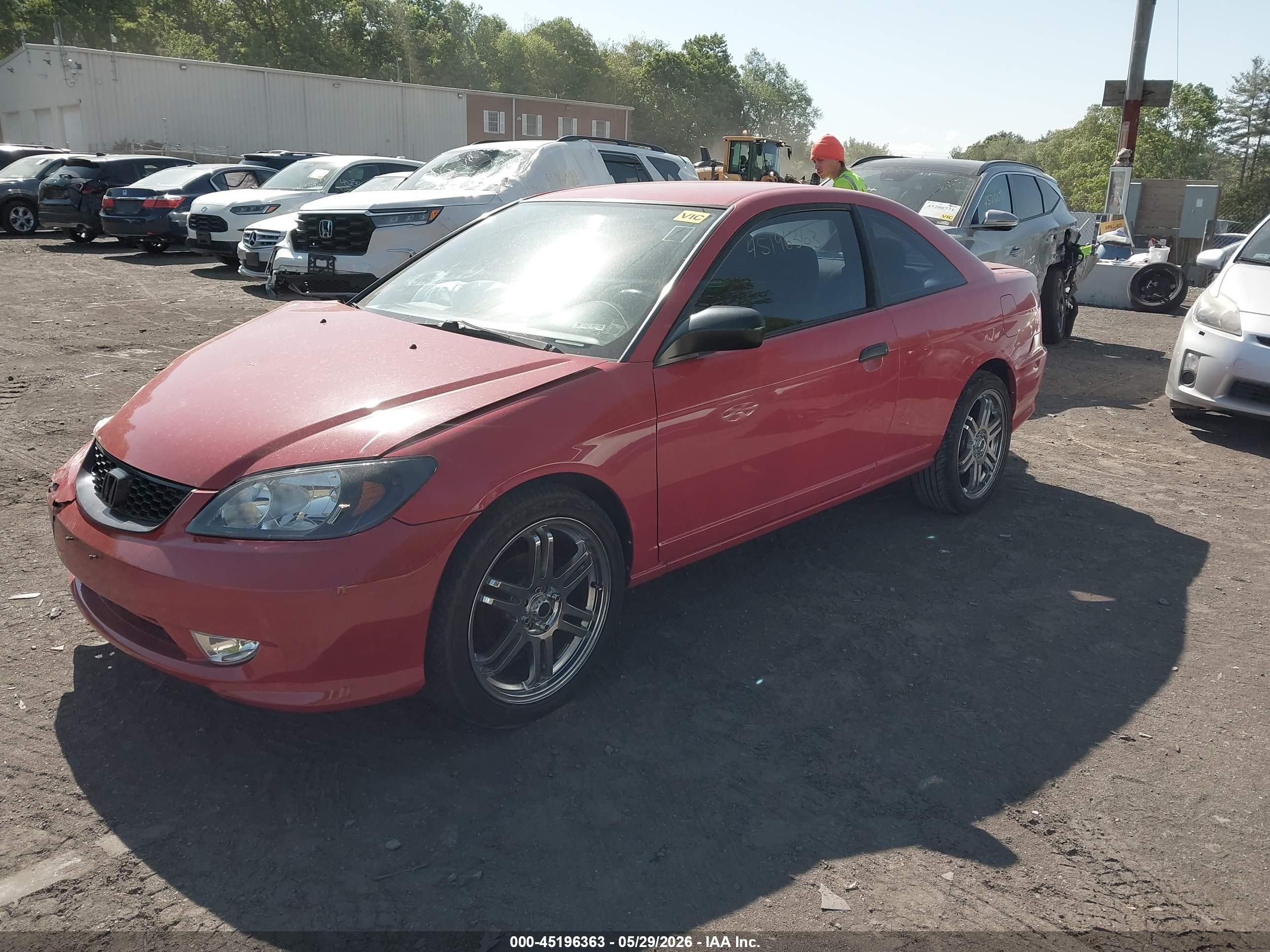 2005 Honda Civic Vp Красный vin: 1HGEM221X5L041786