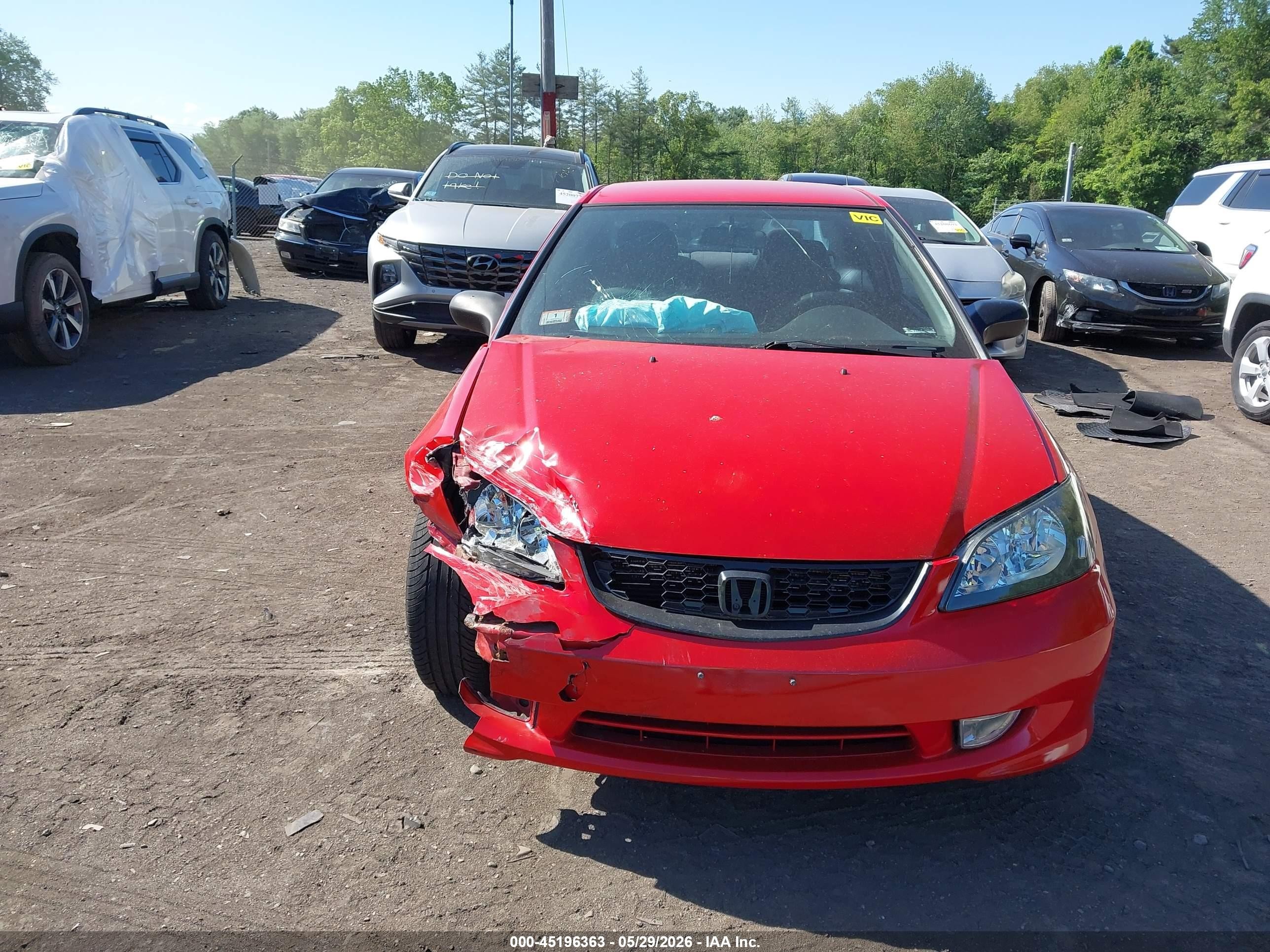 2005 Honda Civic Vp Красный vin: 1HGEM221X5L041786