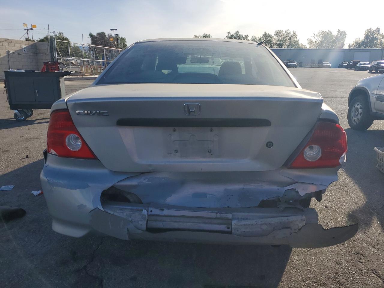 2005 Honda Civic Dx Vp Silver vin: 1HGEM22325L019315