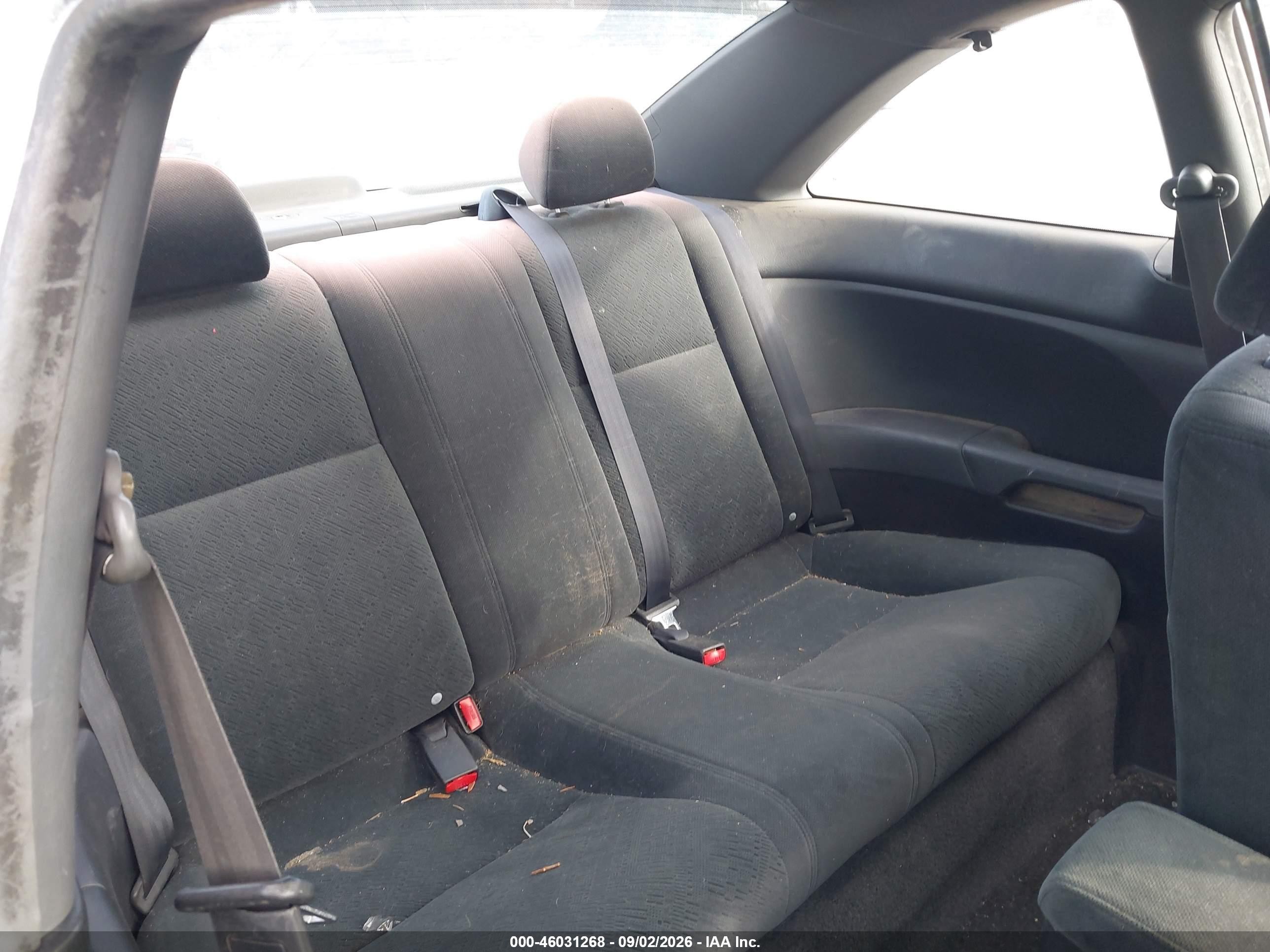 2005 Honda Civic Lx Silver vin: 1HGEM22515L011031