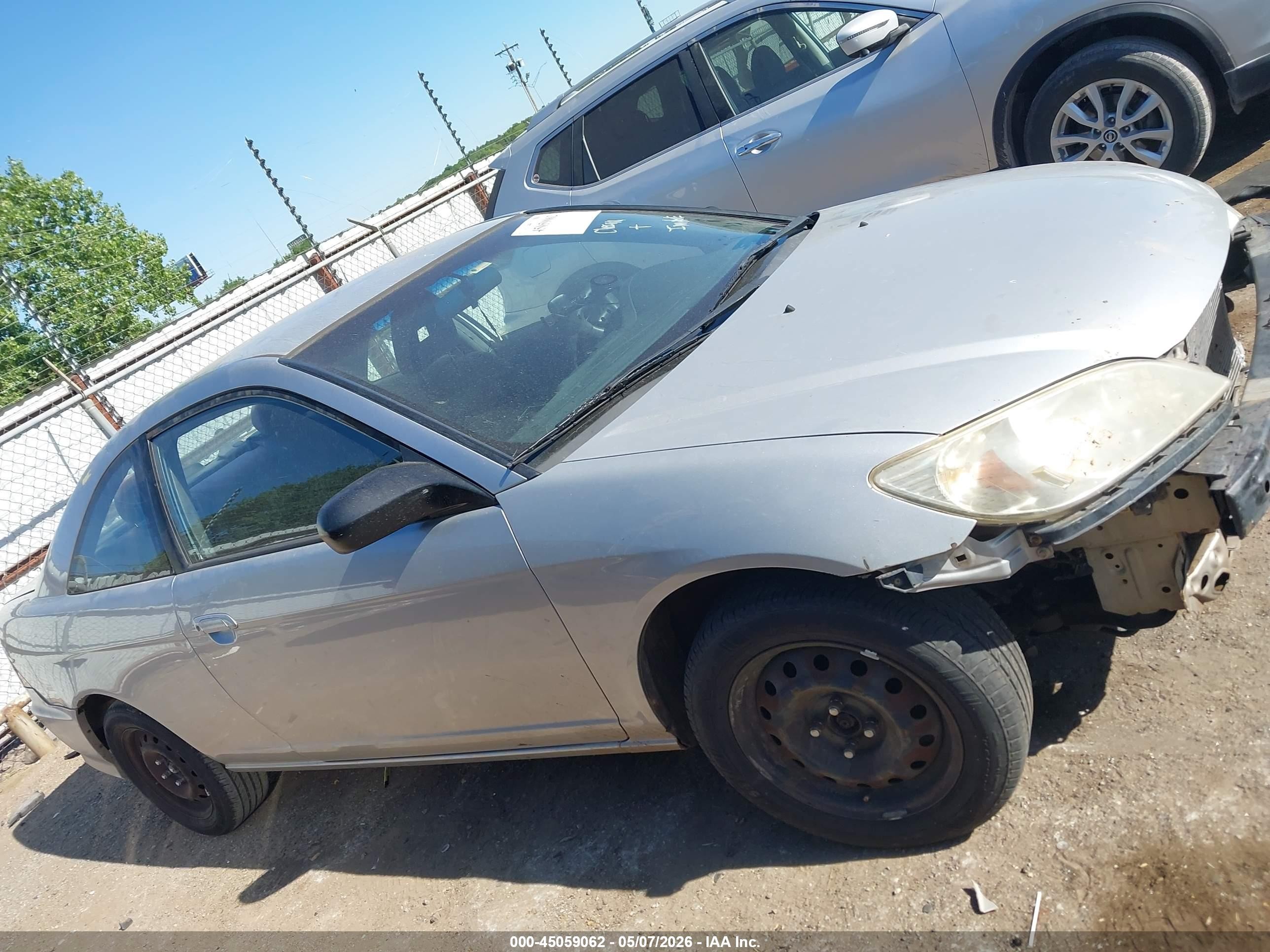 2004 Honda Civic Lx Silver vin: 1HGEM22534L004483