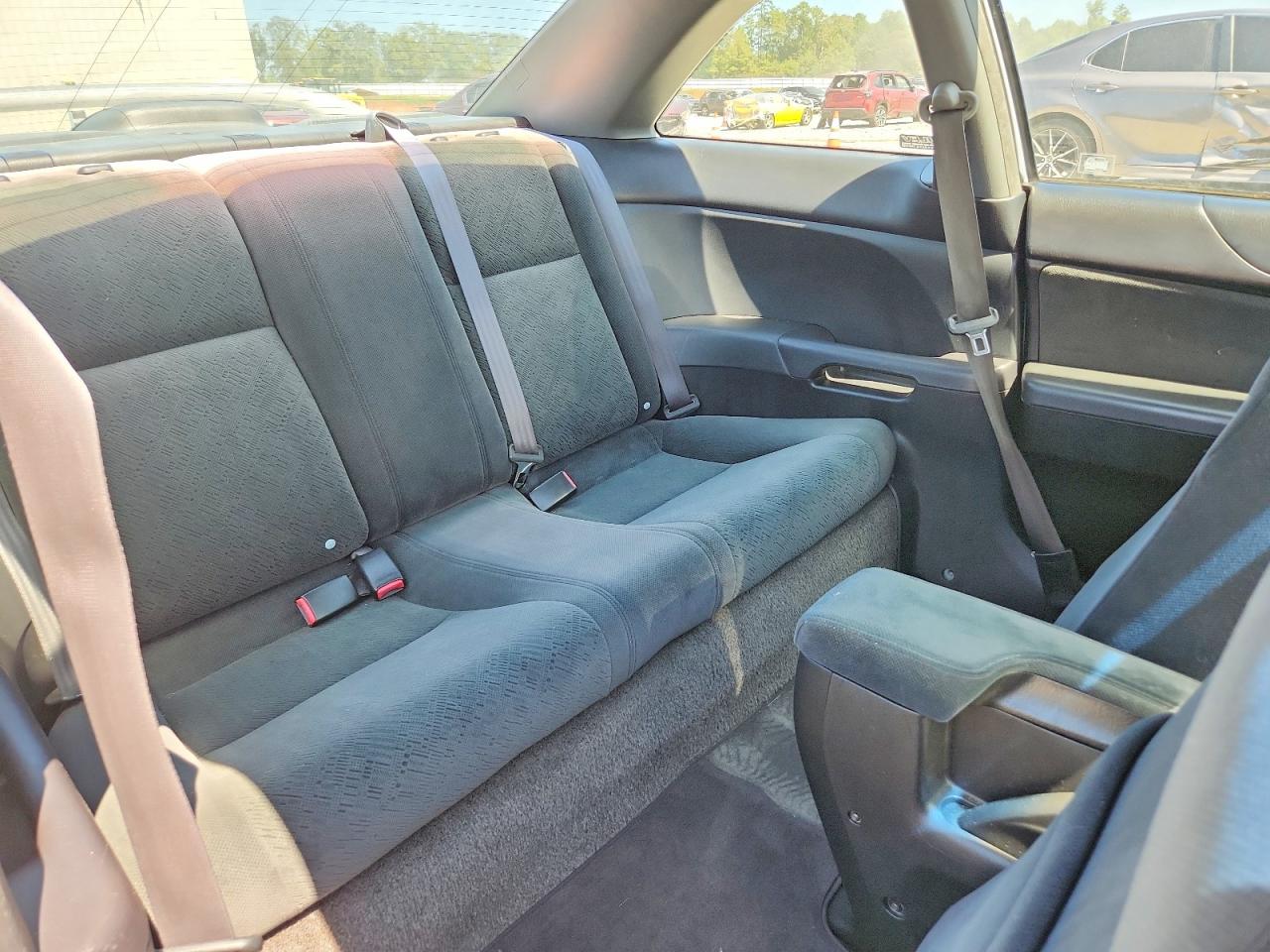 2005 Honda Civic Lx Silver vin: 1HGEM22535L080738