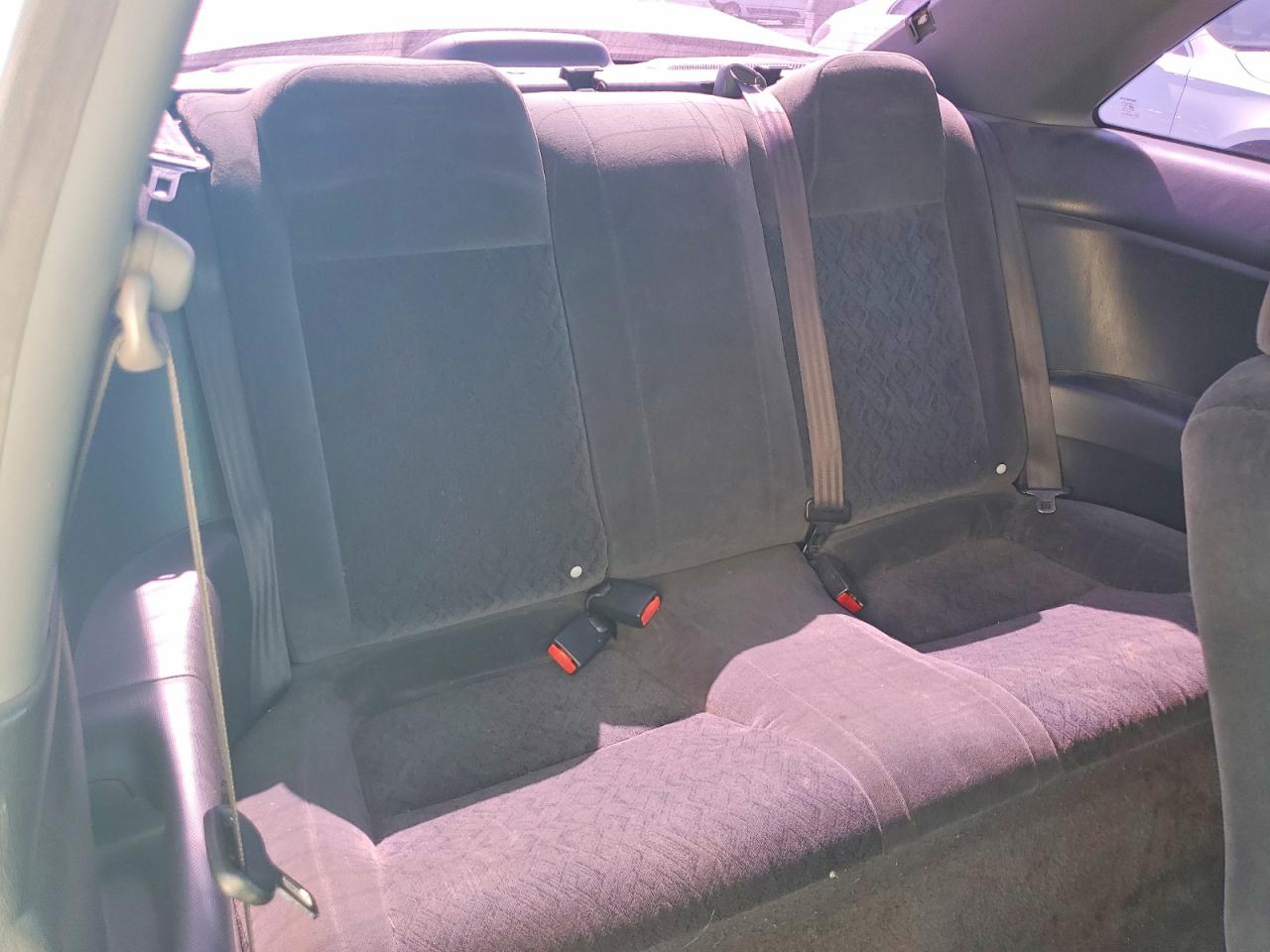 2001 Honda Civic Lx Silver vin: 1HGEM22551L007252
