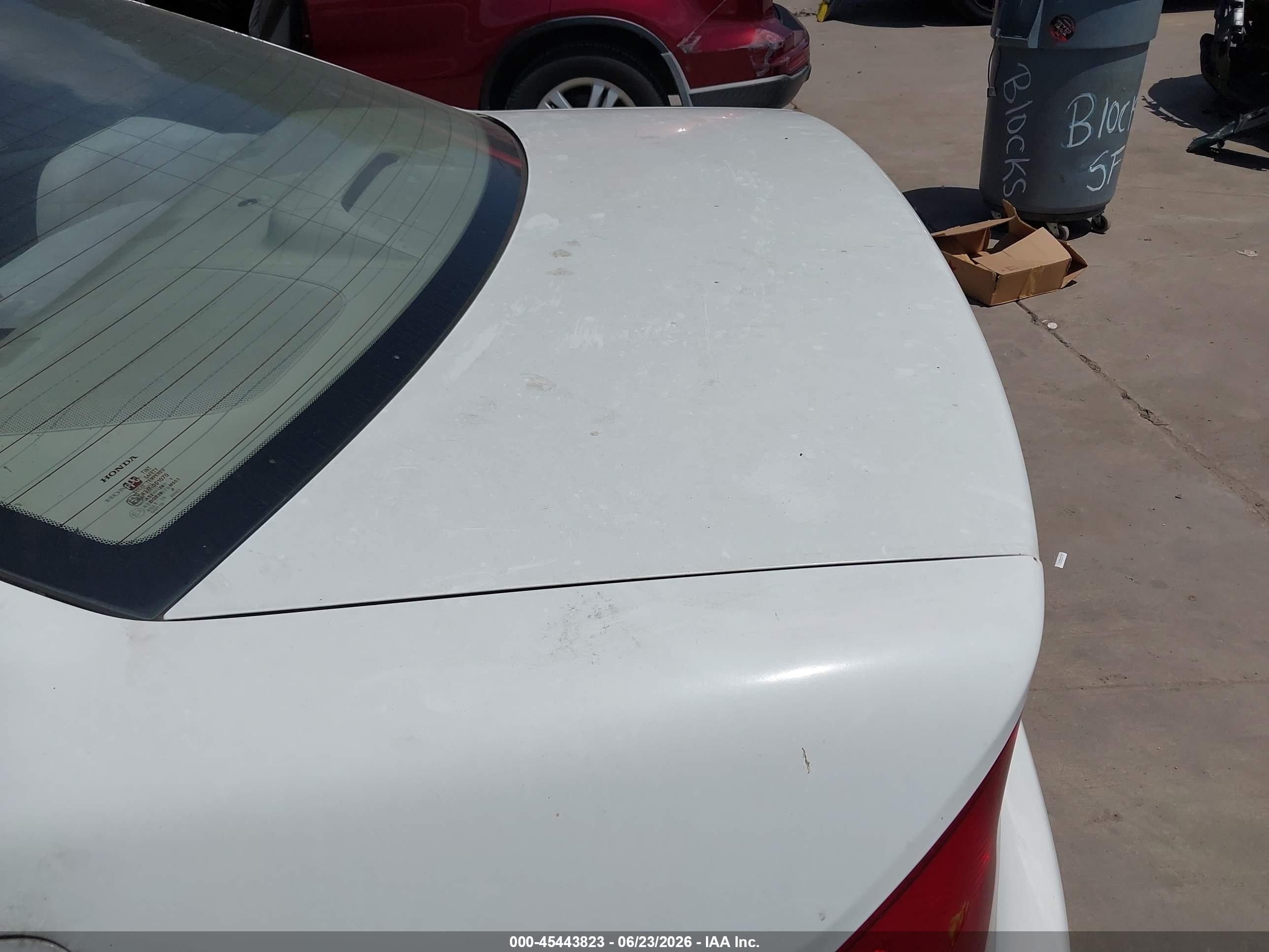 2001 Honda Civic Lx White vin: 1HGEM22571L094149