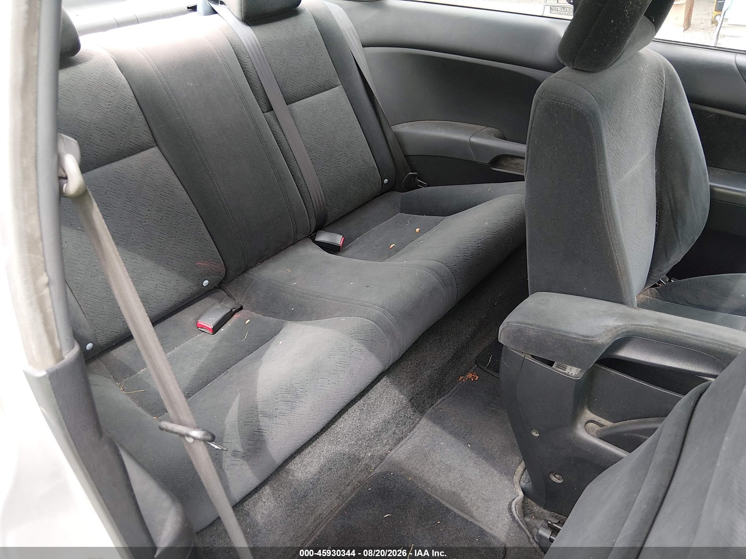 2004 Honda Civic Lx Silver vin: 1HGEM22574L077212