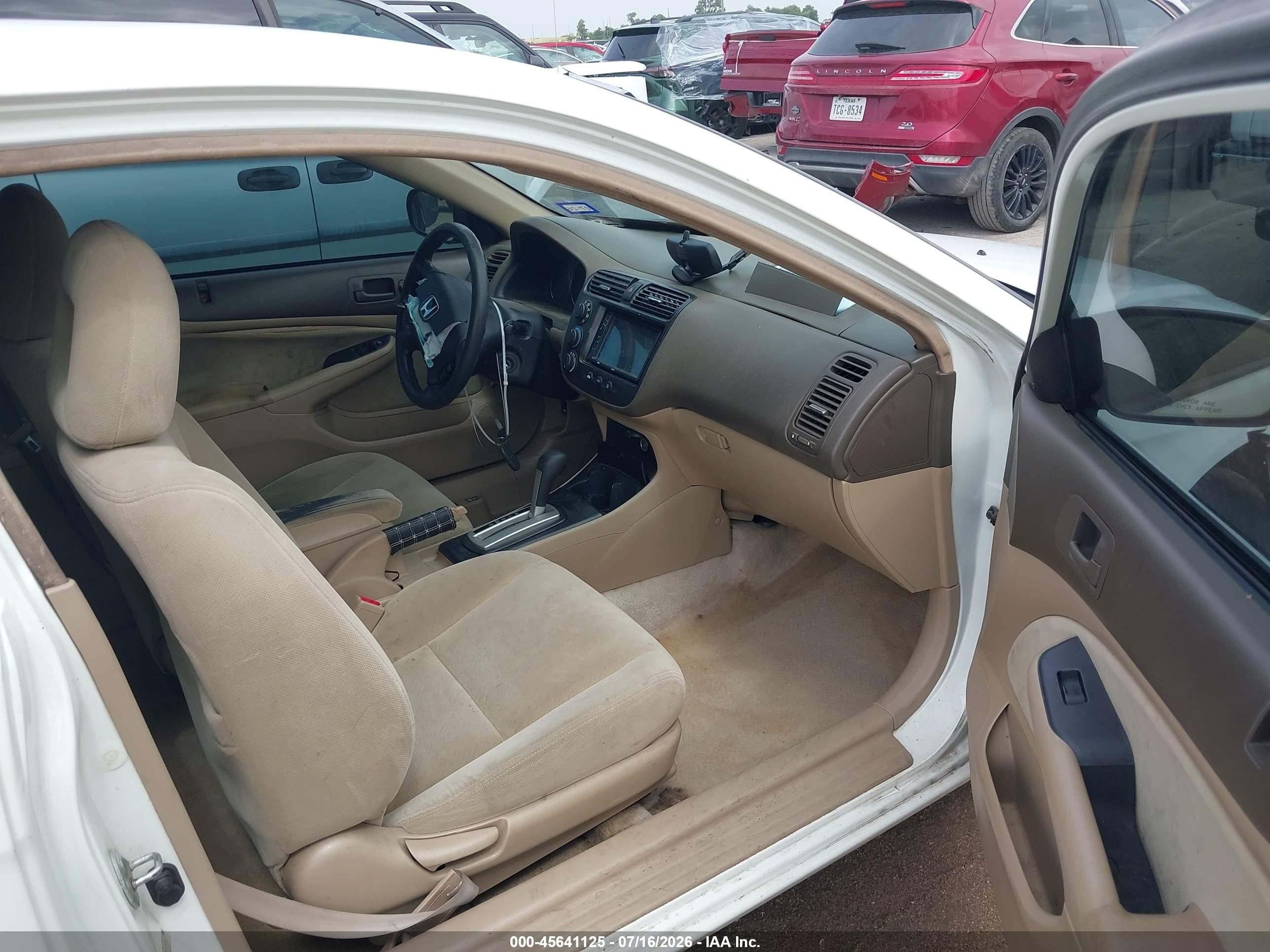 2005 Honda Civic Lx Белый vin: 1HGEM22575L028867