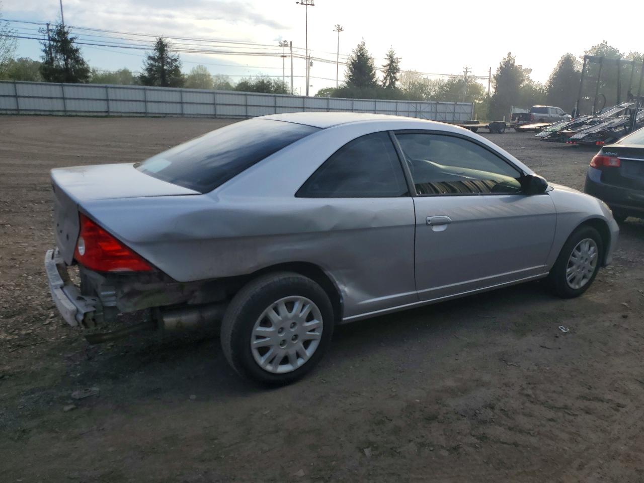 2004 Honda Civic Lx Silver vin: 1HGEM22594L018372