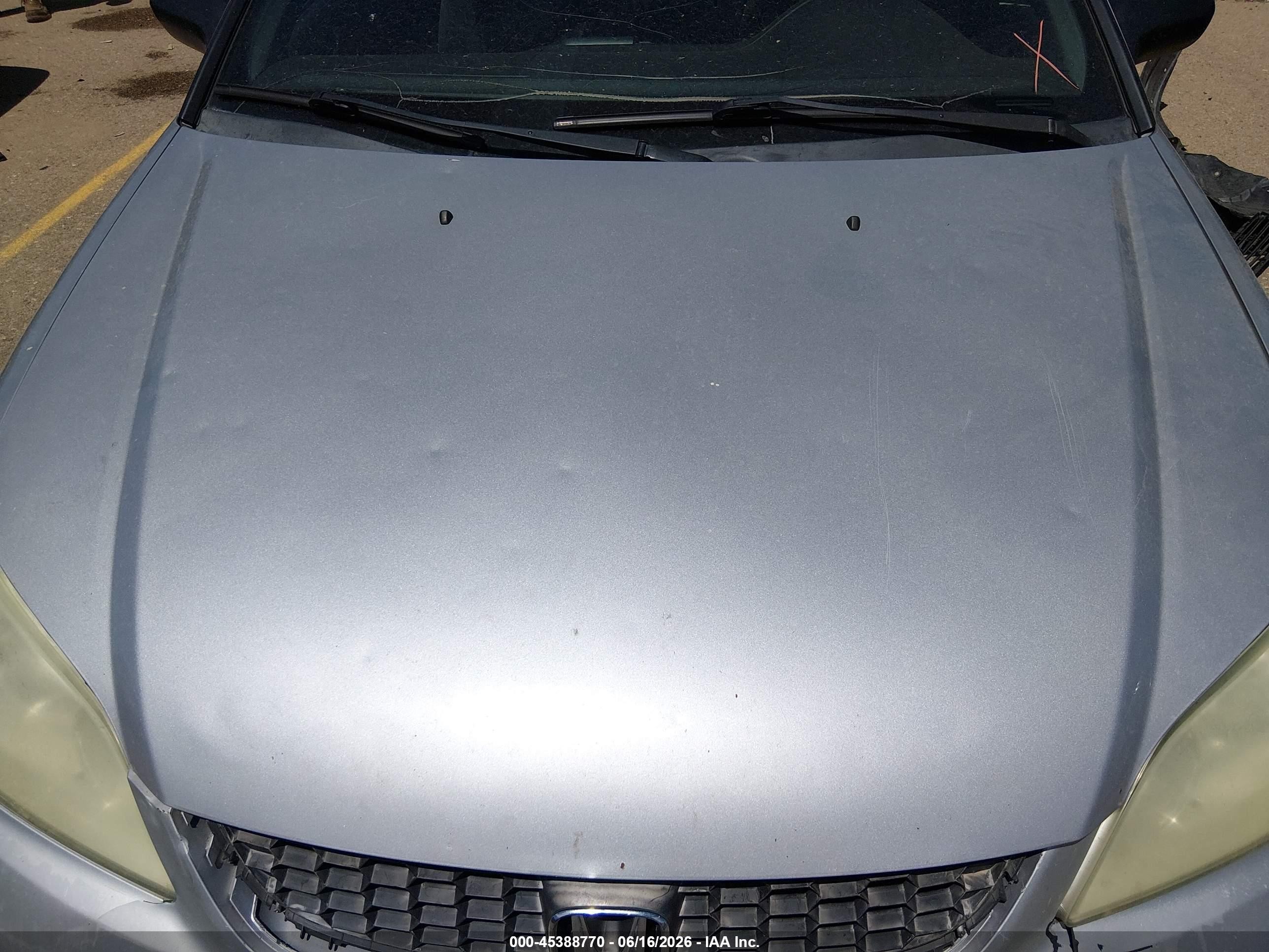 2004 Honda Civic Lx Silver vin: 1HGEM225X4L029946