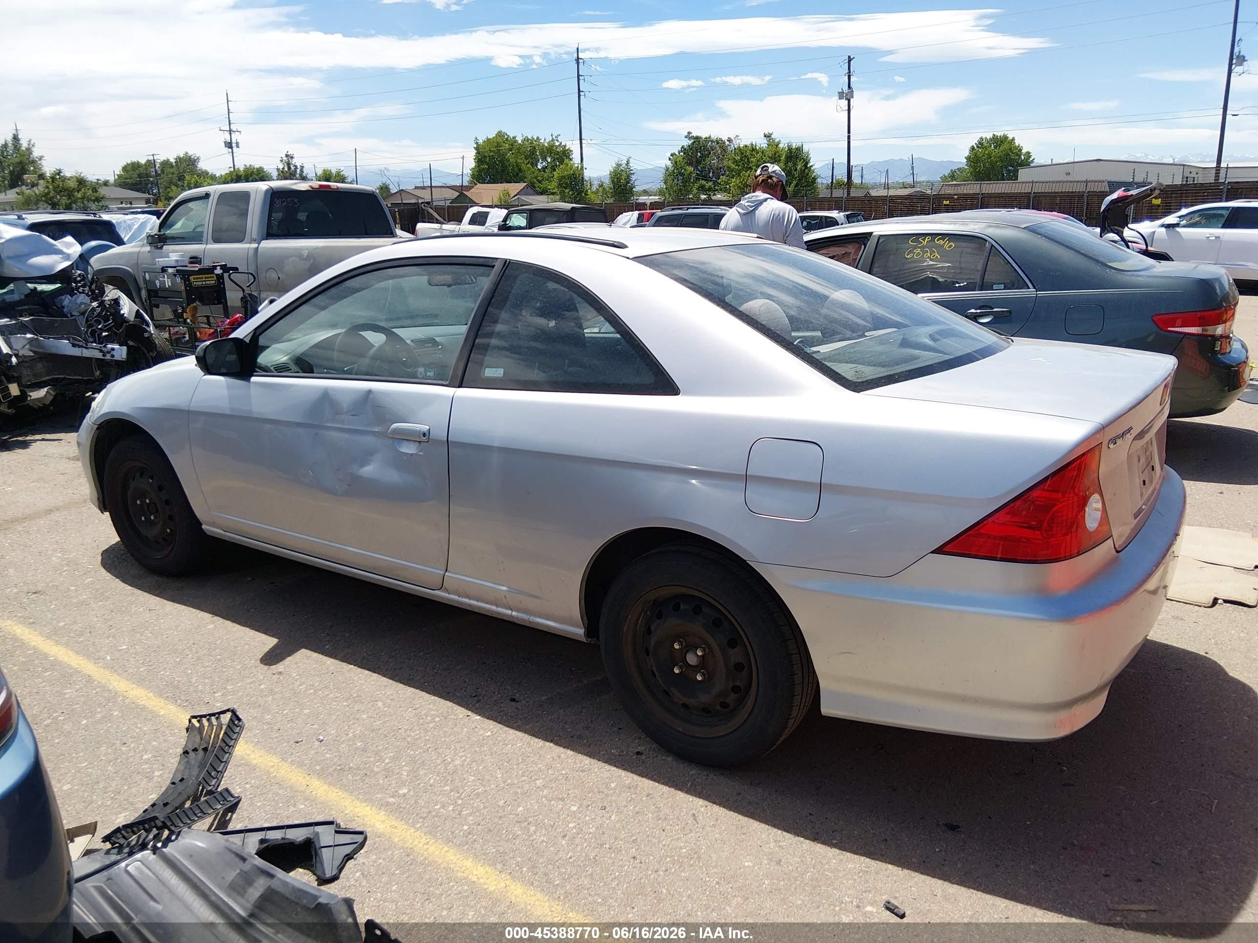 2004 Honda Civic Lx Silver vin: 1HGEM225X4L029946