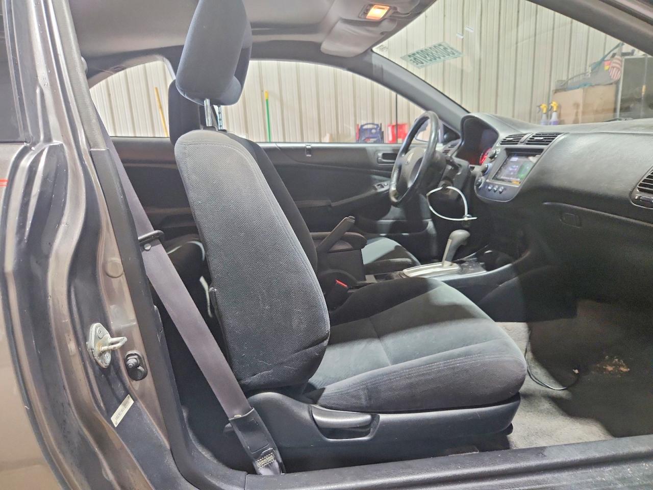 2005 Honda Civic Ex Gray vin: 1HGEM22905L021391