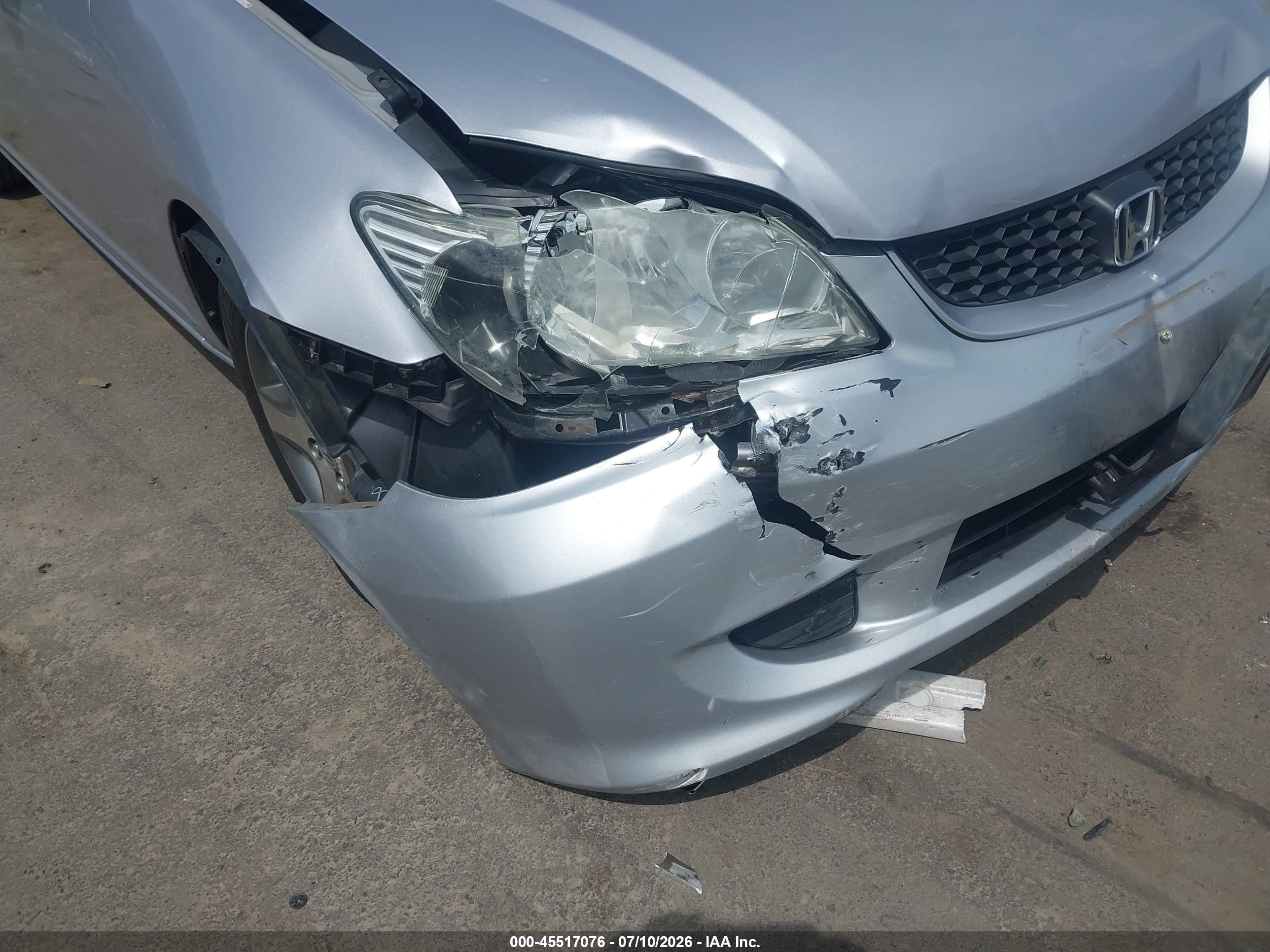 2004 Honda Civic Ex Silver vin: 1HGEM22914L014061