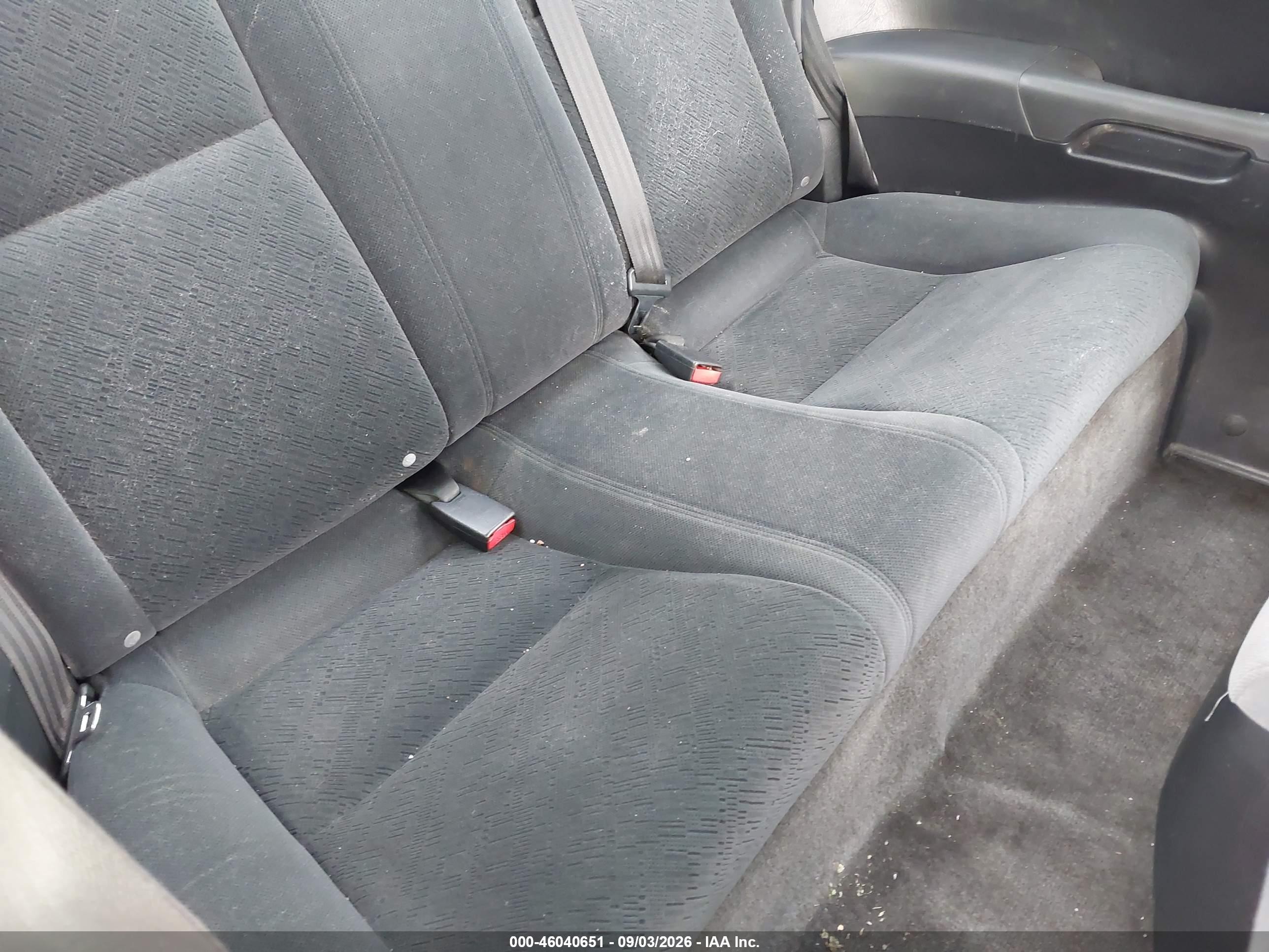 2005 Honda Civic Ex Silver vin: 1HGEM22925L000672