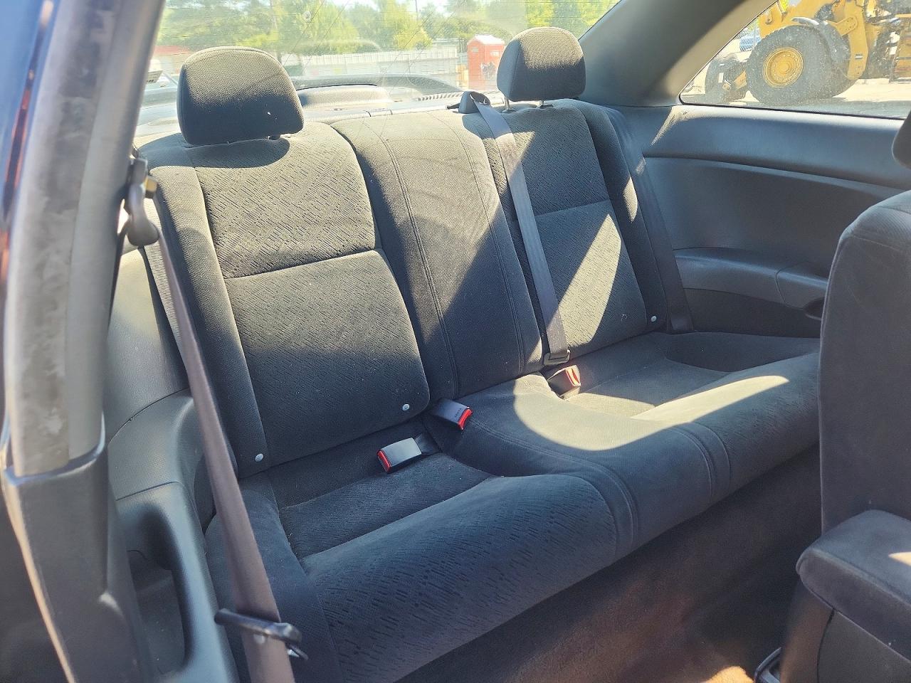 2005 Honda Civic Ex Серый vin: 1HGEM22935L021336