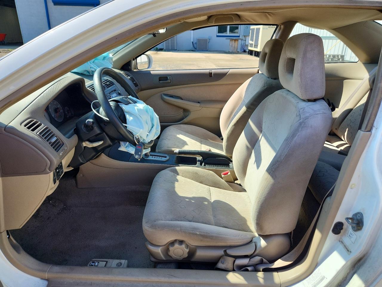 2002 Honda Civic Ex White vin: 1HGEM22952L052082