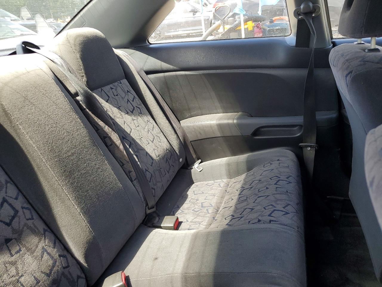 2002 Honda Civic Ex Silver vin: 1HGEM22992L058368