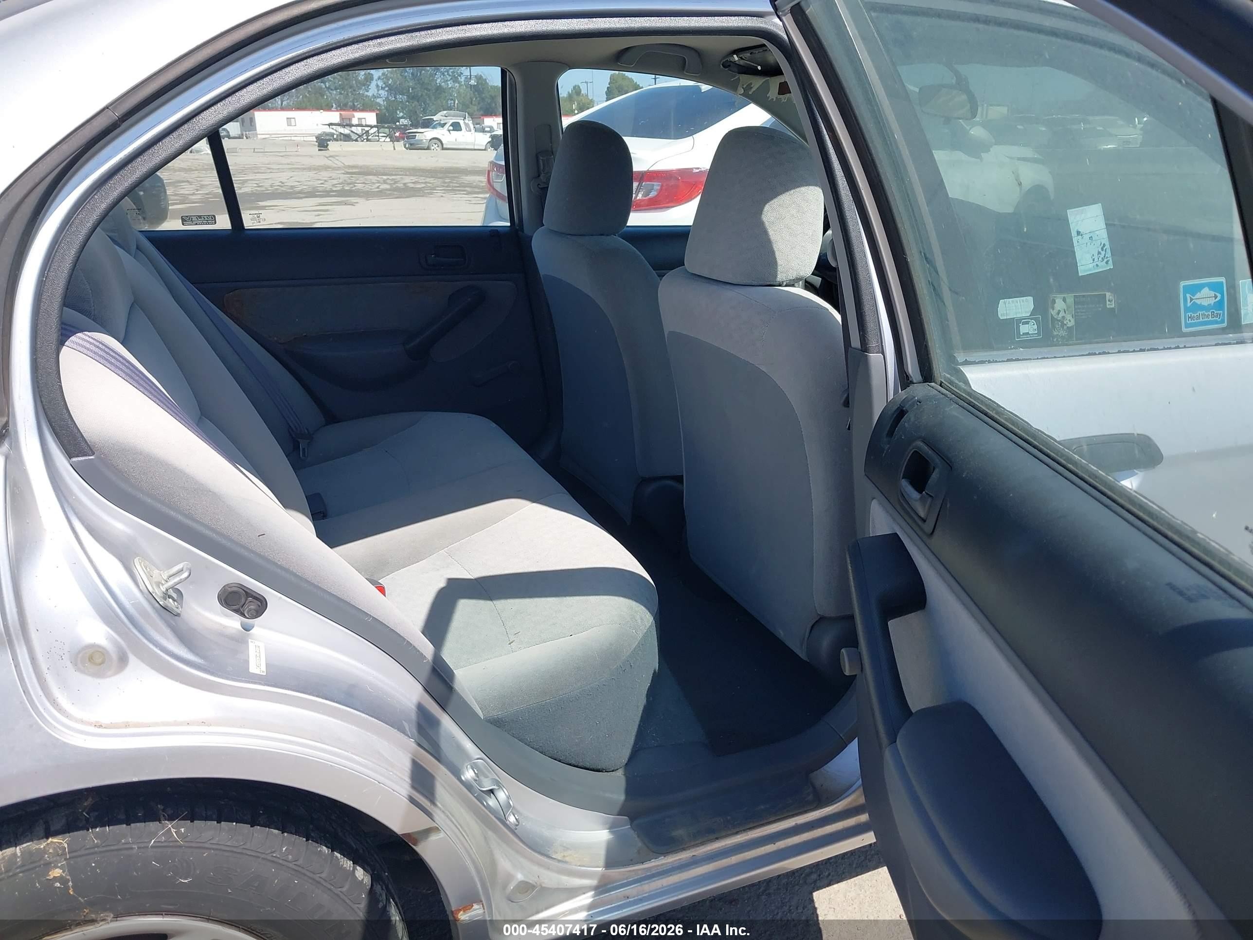 2001 Honda Civic Dx Silver vin: 1HGES16281L013000
