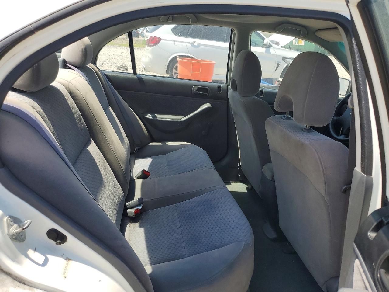 2004 Honda Civic Dx Vp White vin: 1HGES16304L016941