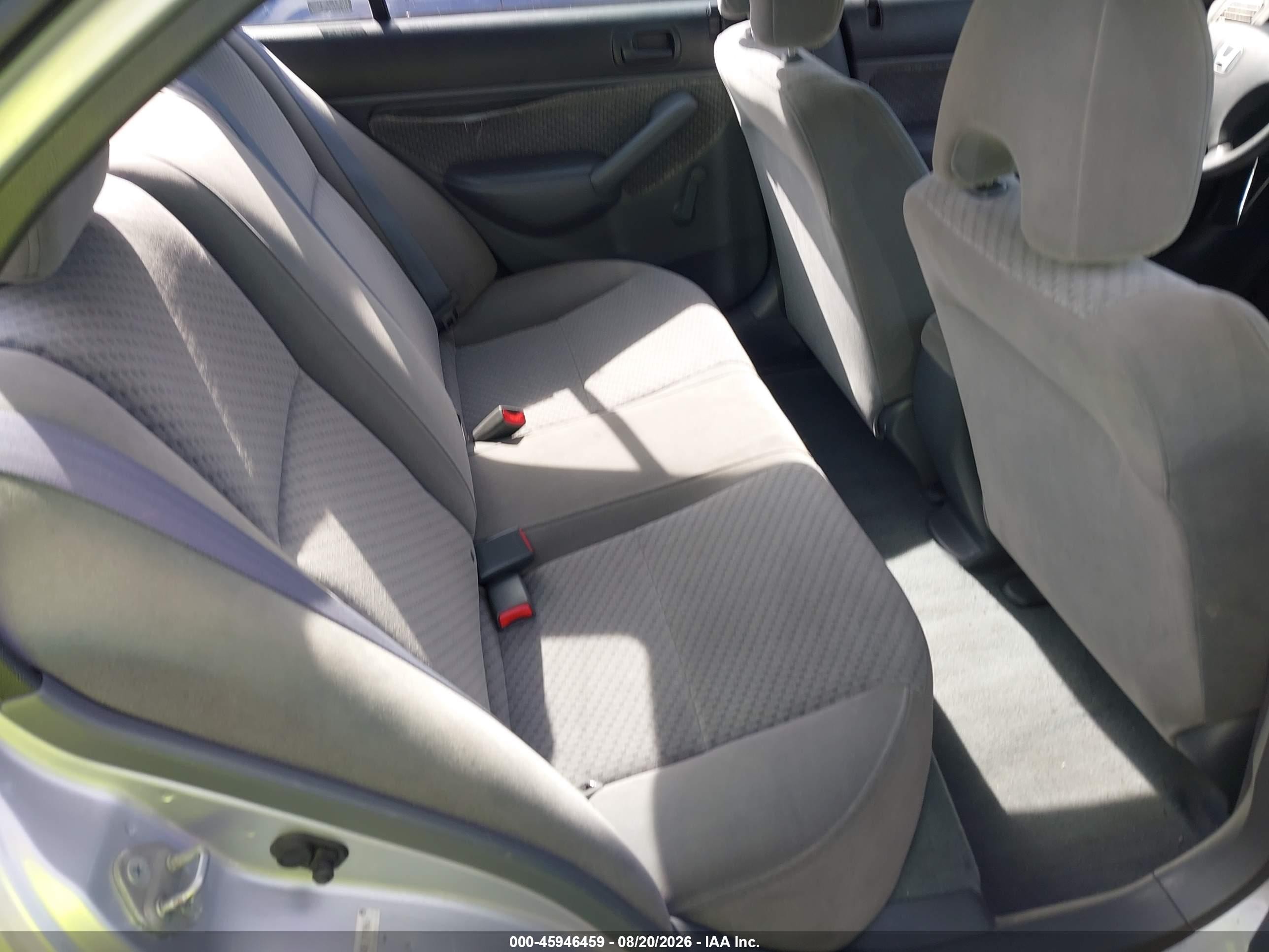 2005 Honda Civic Vp Silver vin: 1HGES16305L010865
