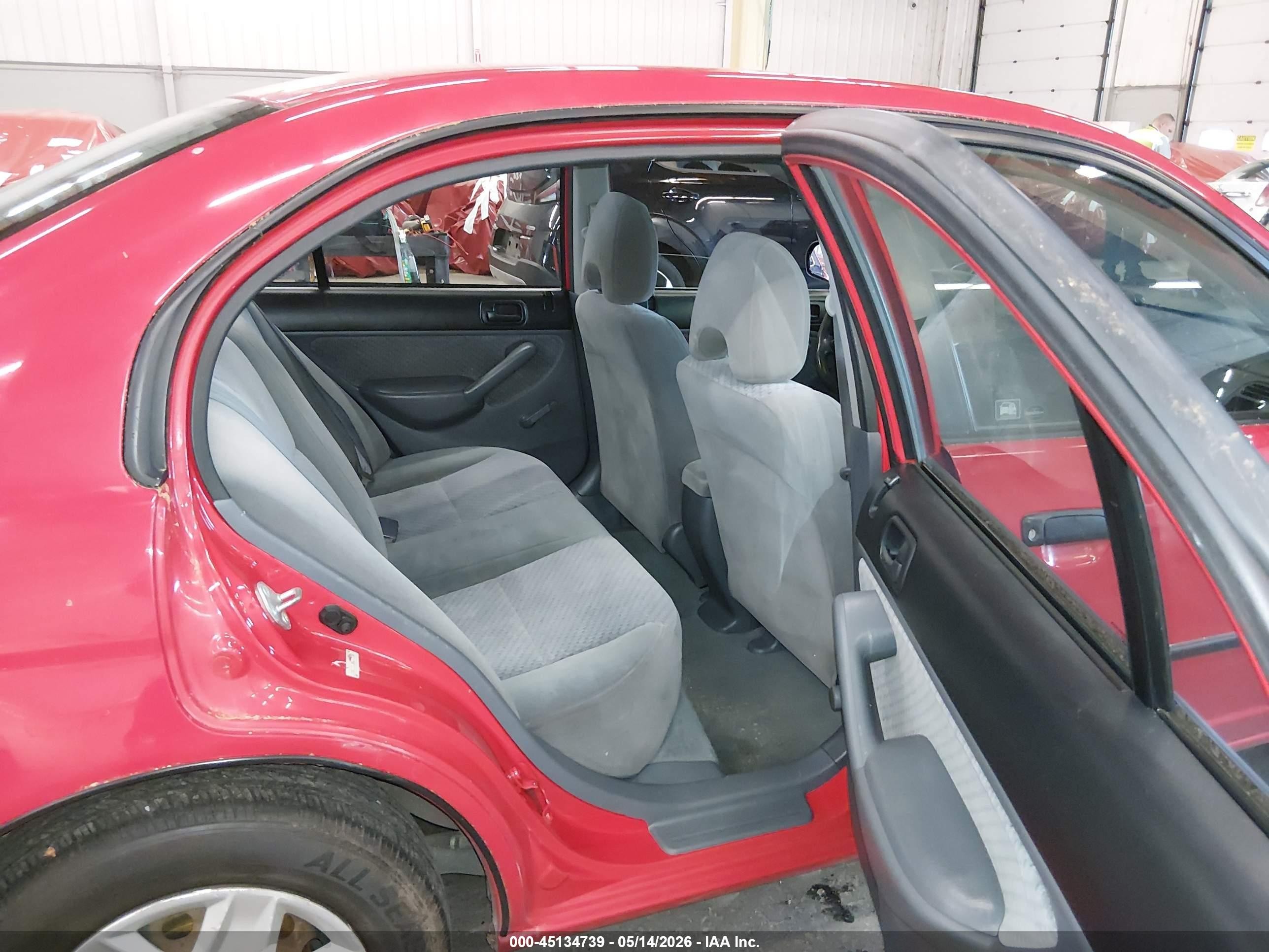 2005 Honda Civic Vp Red vin: 1HGES16345L017656