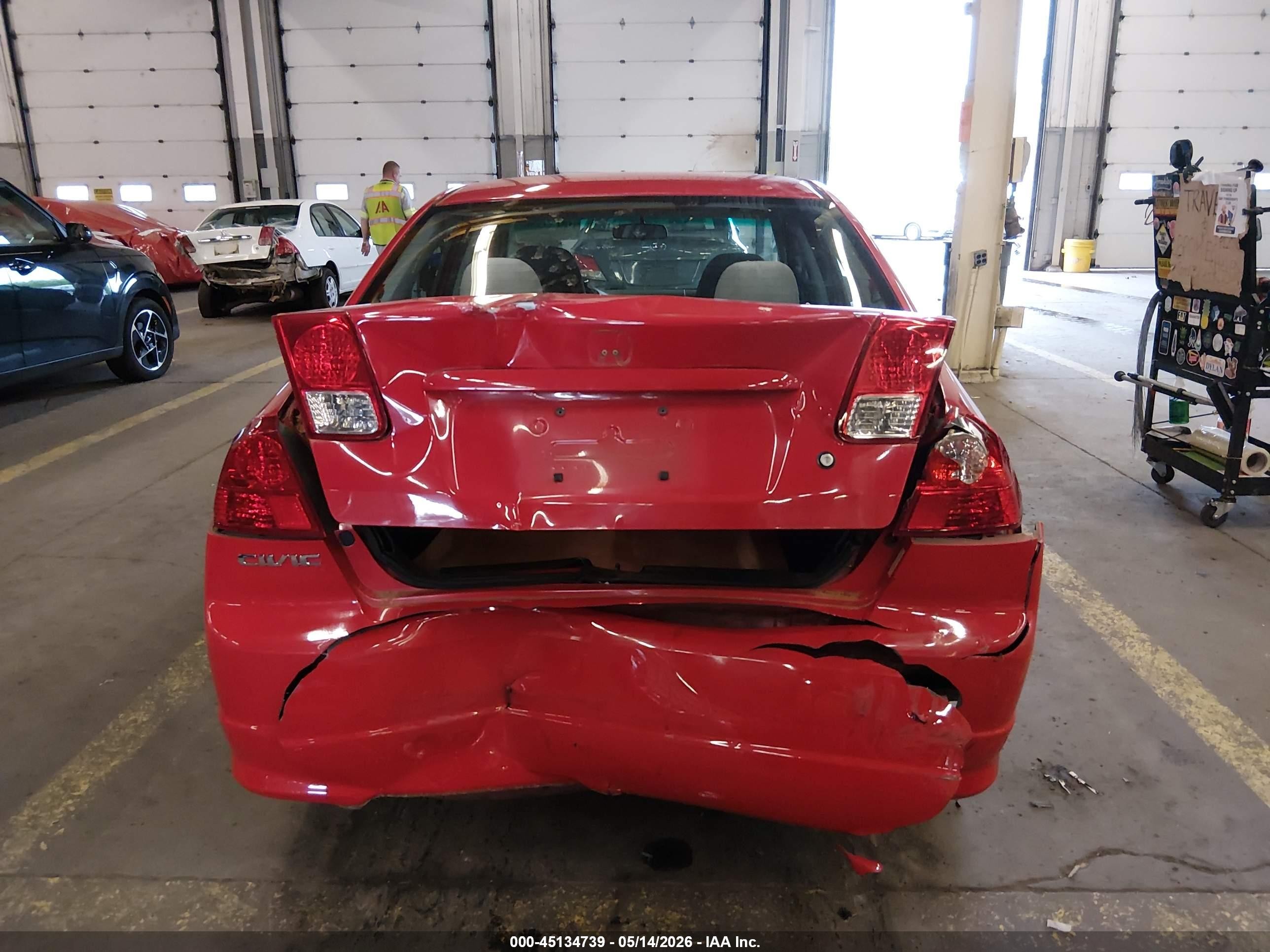 2005 Honda Civic Vp Red vin: 1HGES16345L017656
