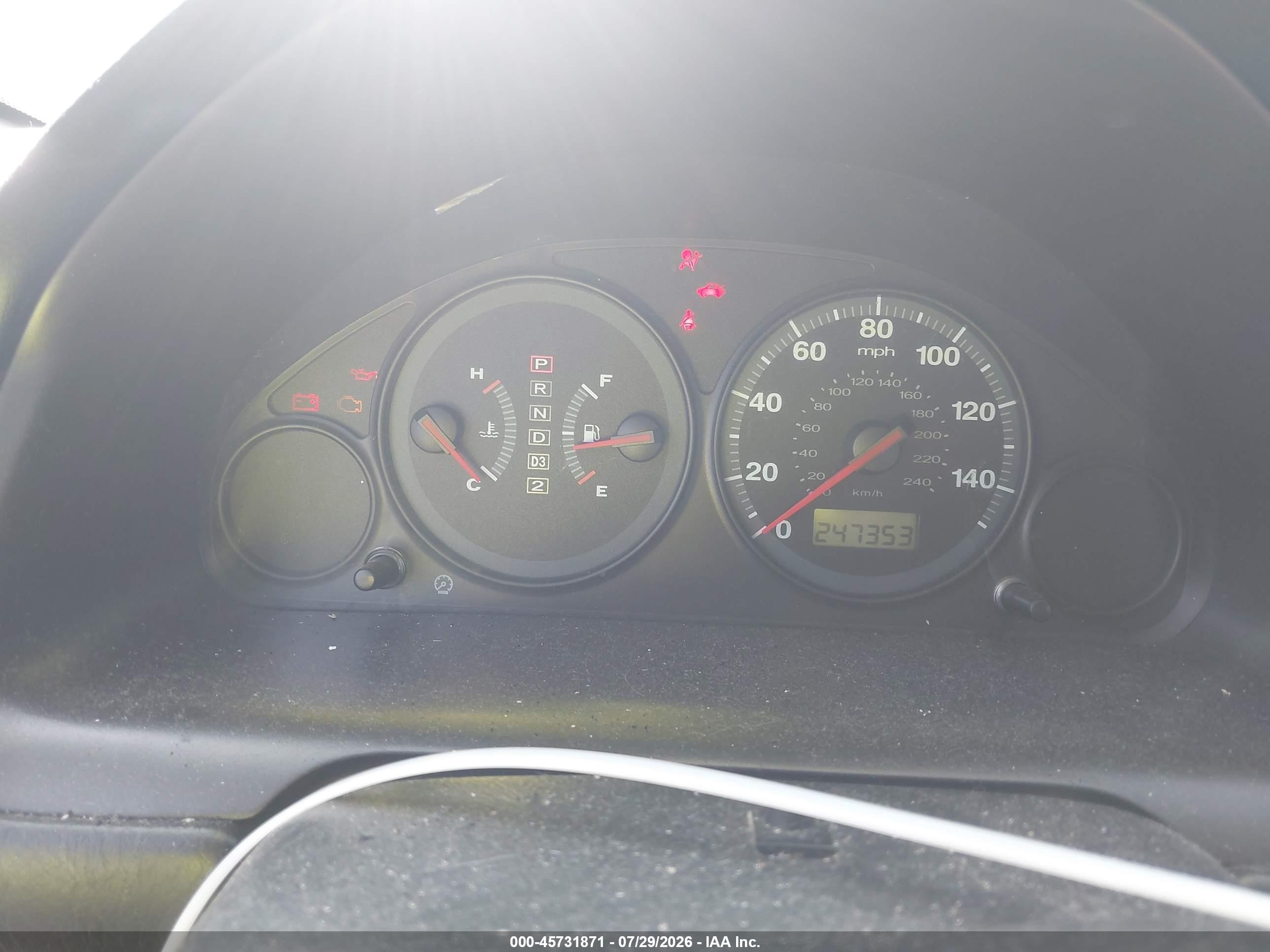 2004 Honda Civic Vp Silver vin: 1HGES16354L006325