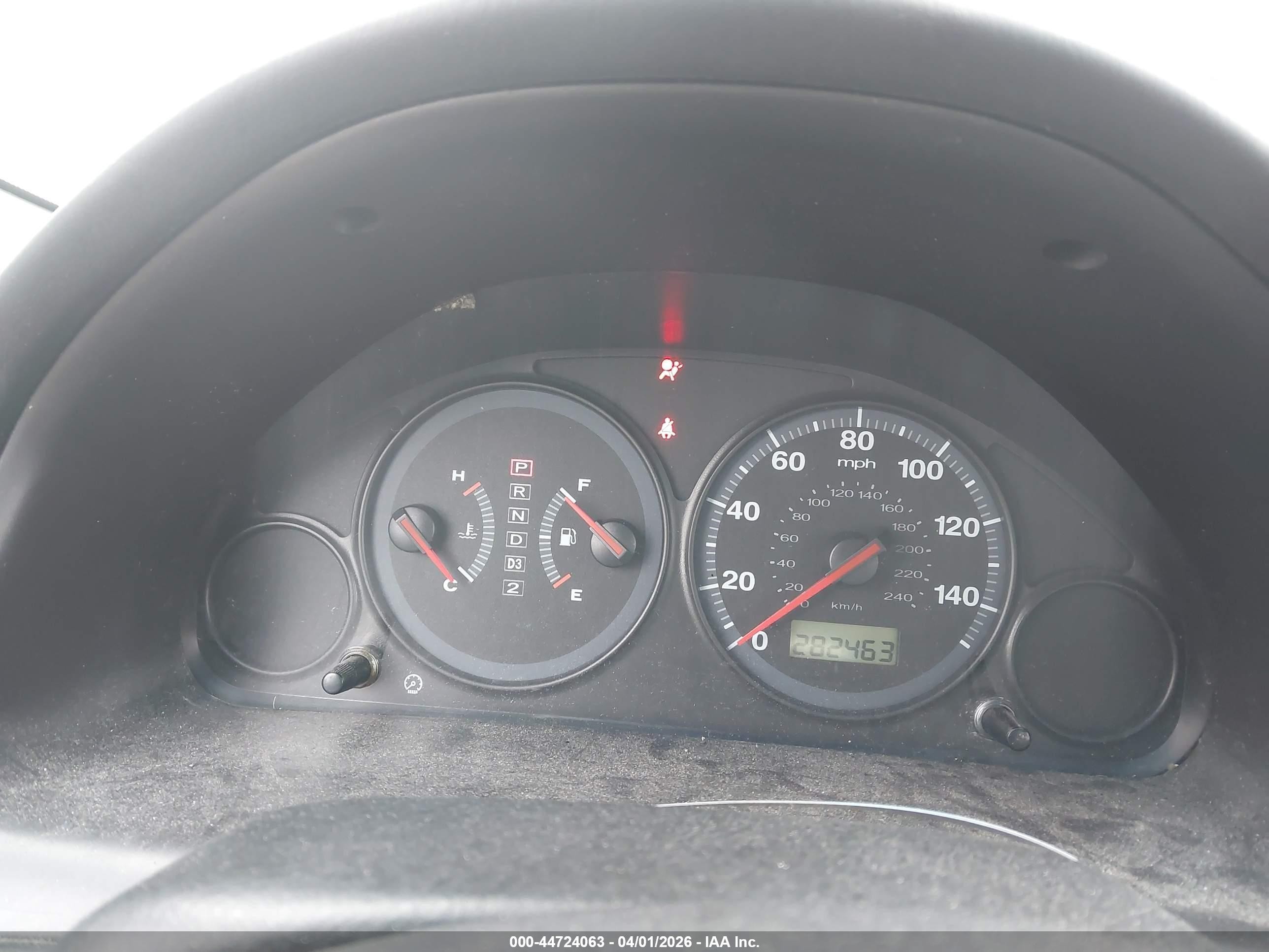 2005 Honda Civic Vp Silver vin: 1HGES16375L001595
