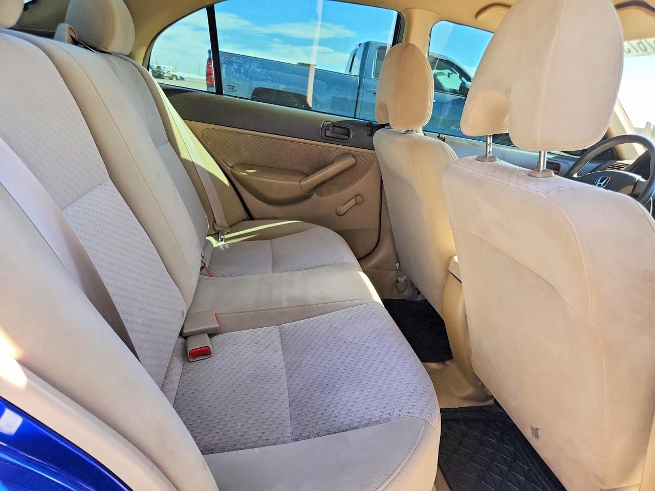 2005 Honda Civic Dx Vp Blue vin: 1HGES16375L013181