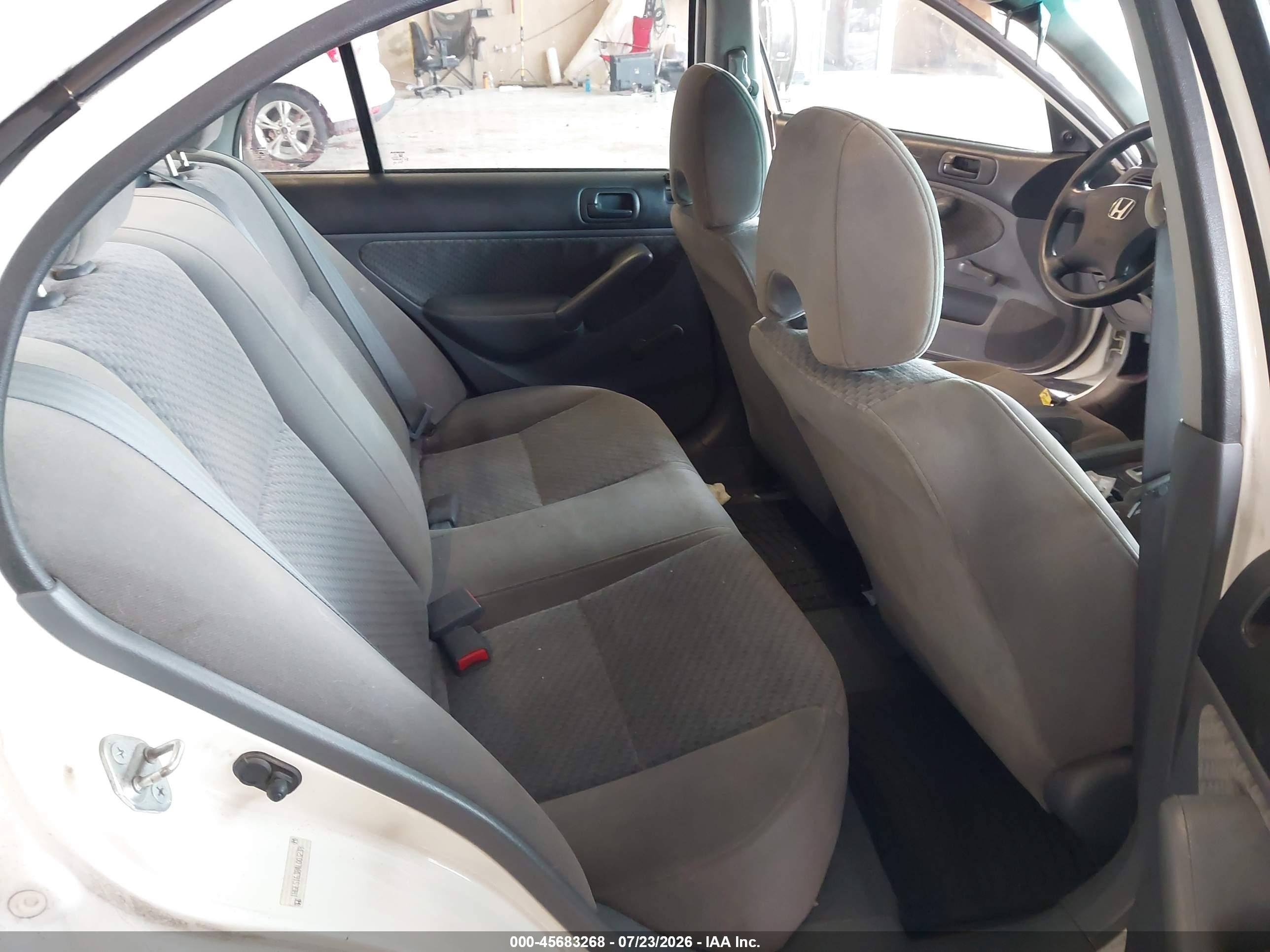 2004 Honda Civic Vp White vin: 1HGES16384L003239