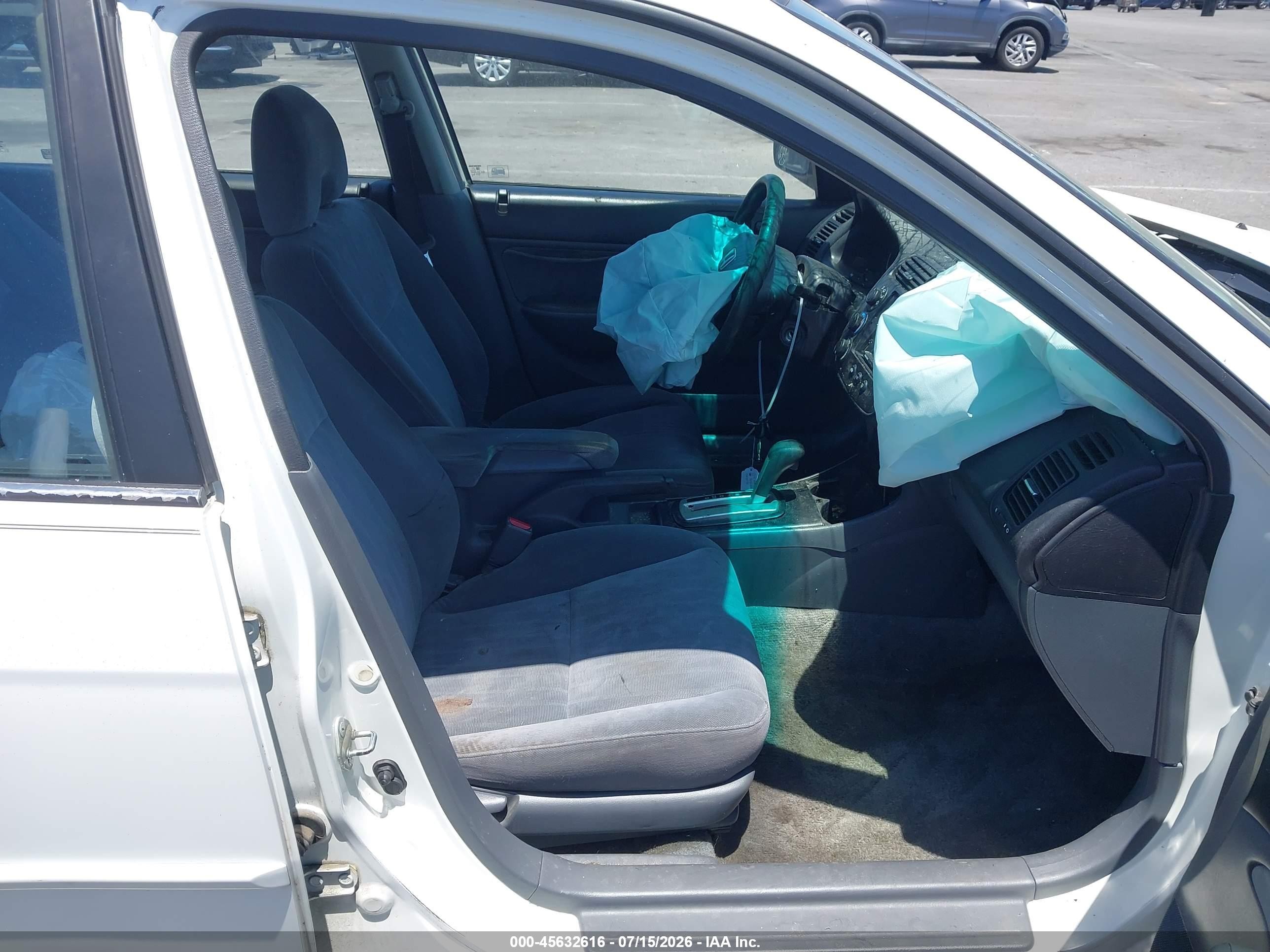 2003 Honda Civic Lx White vin: 1HGES16533L006176