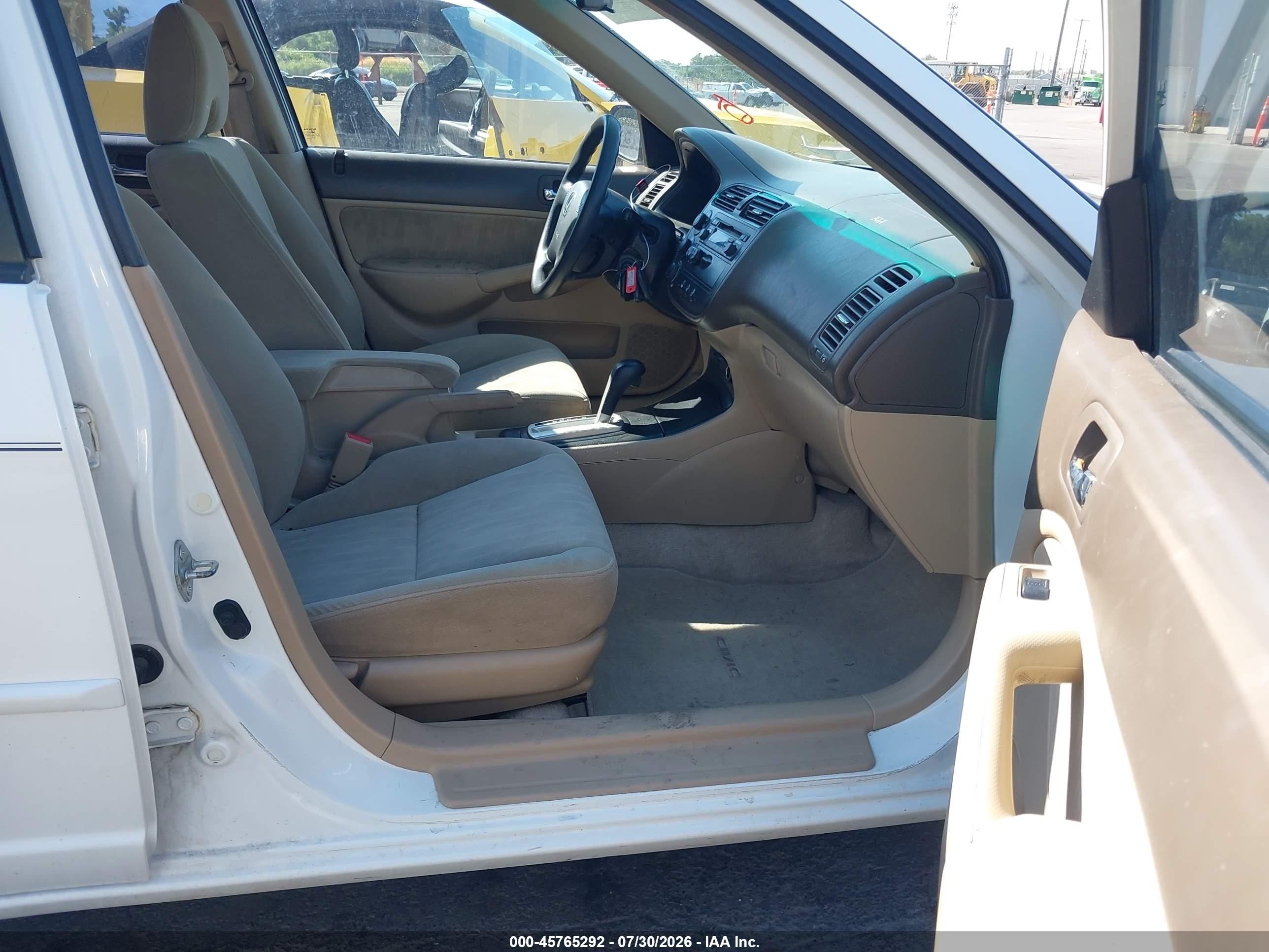 2004 Honda Civic Lx Белый vin: 1HGES16544L011226