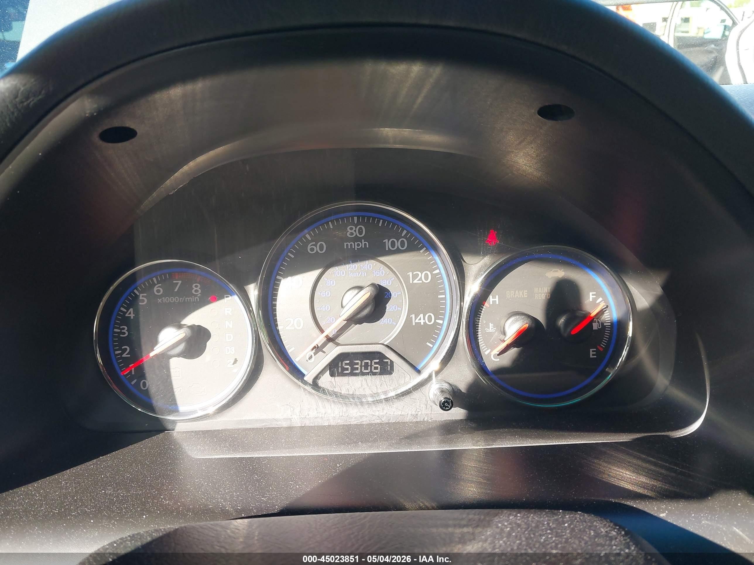 2004 Honda Civic Lx Silver vin: 1HGES16574L010135