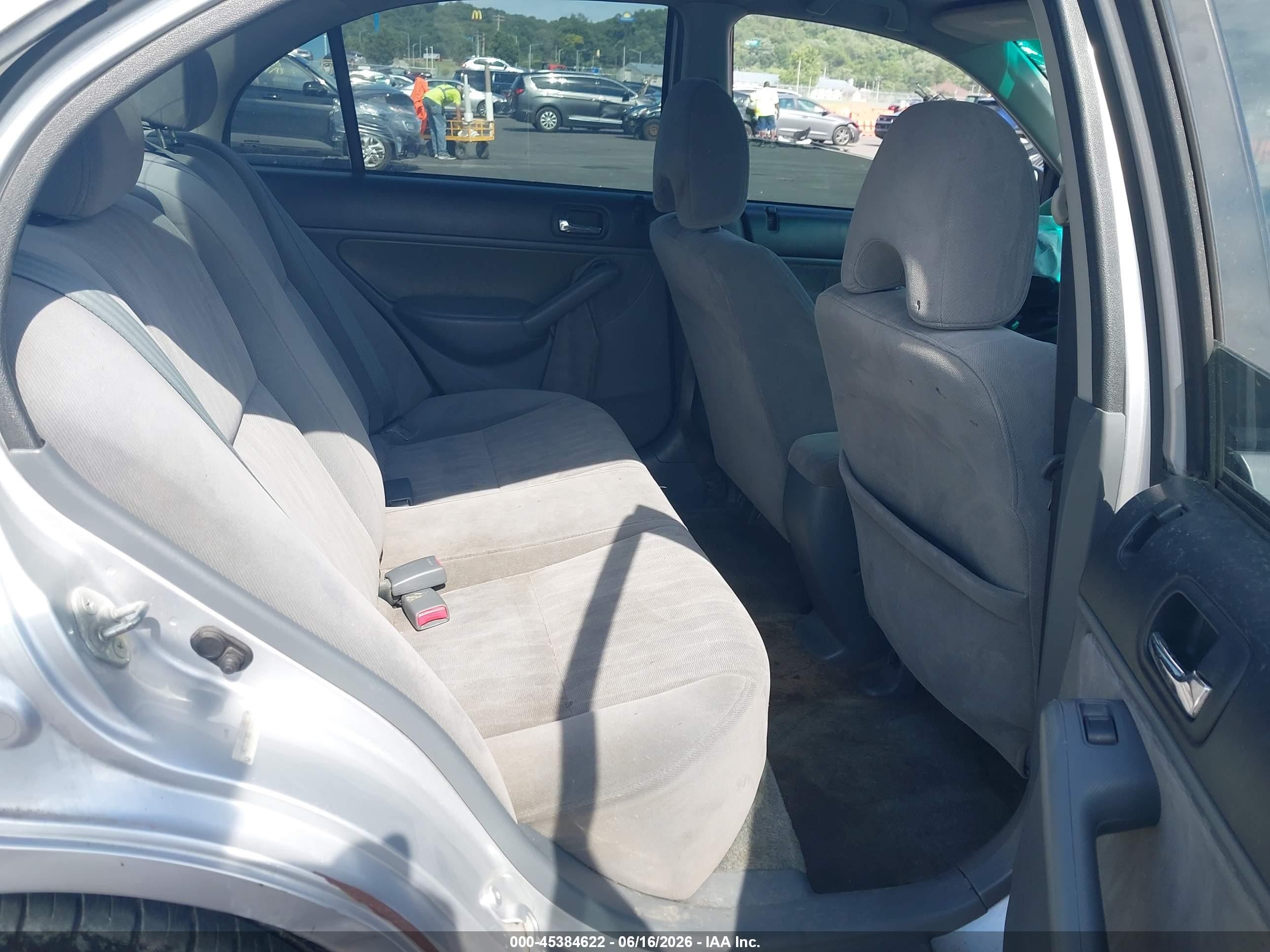 2003 Honda Civic Lx Silver vin: 1HGES165X3L031043