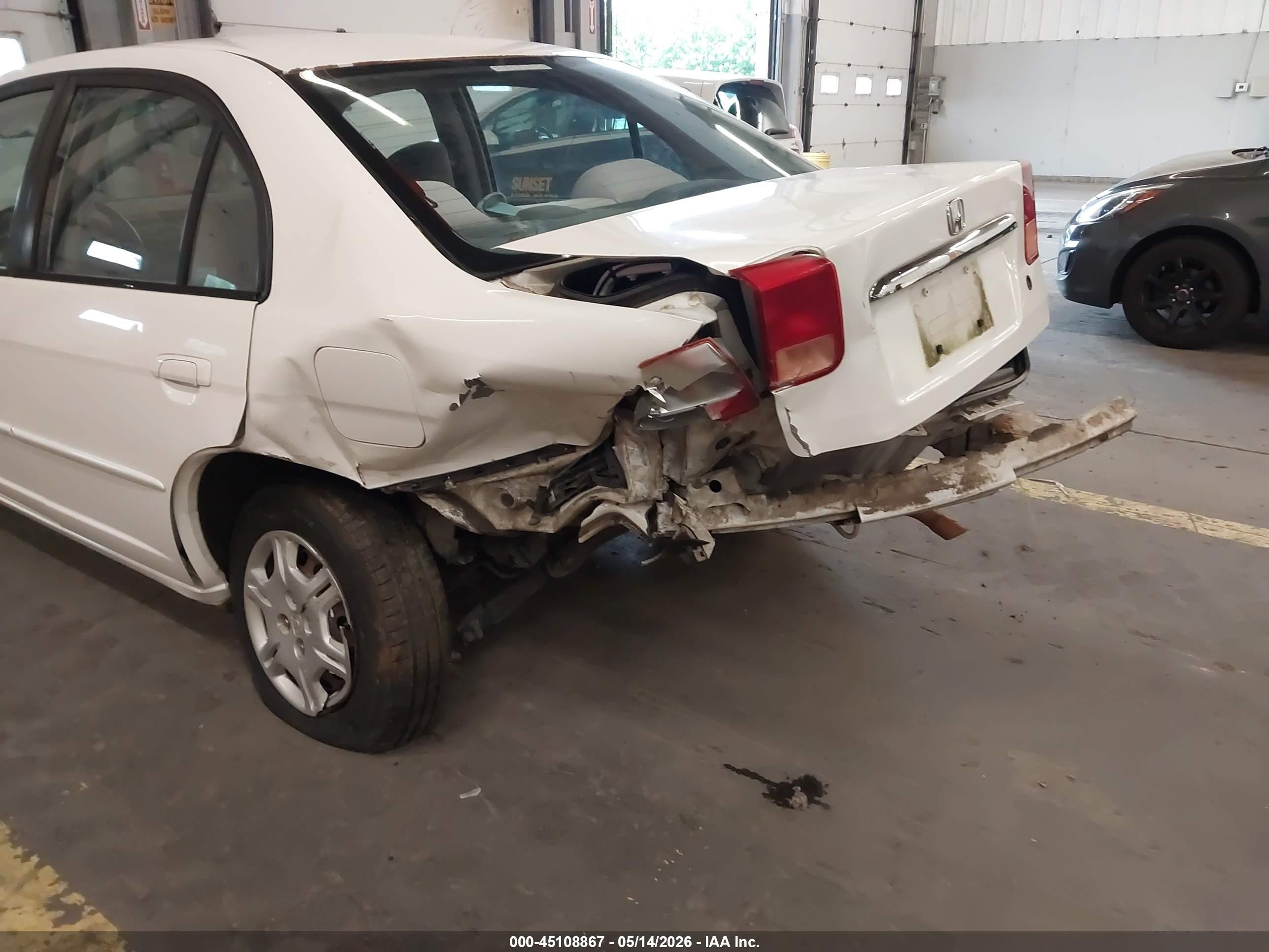 2002 Honda Civic Lx White vin: 1HGES16662L068680