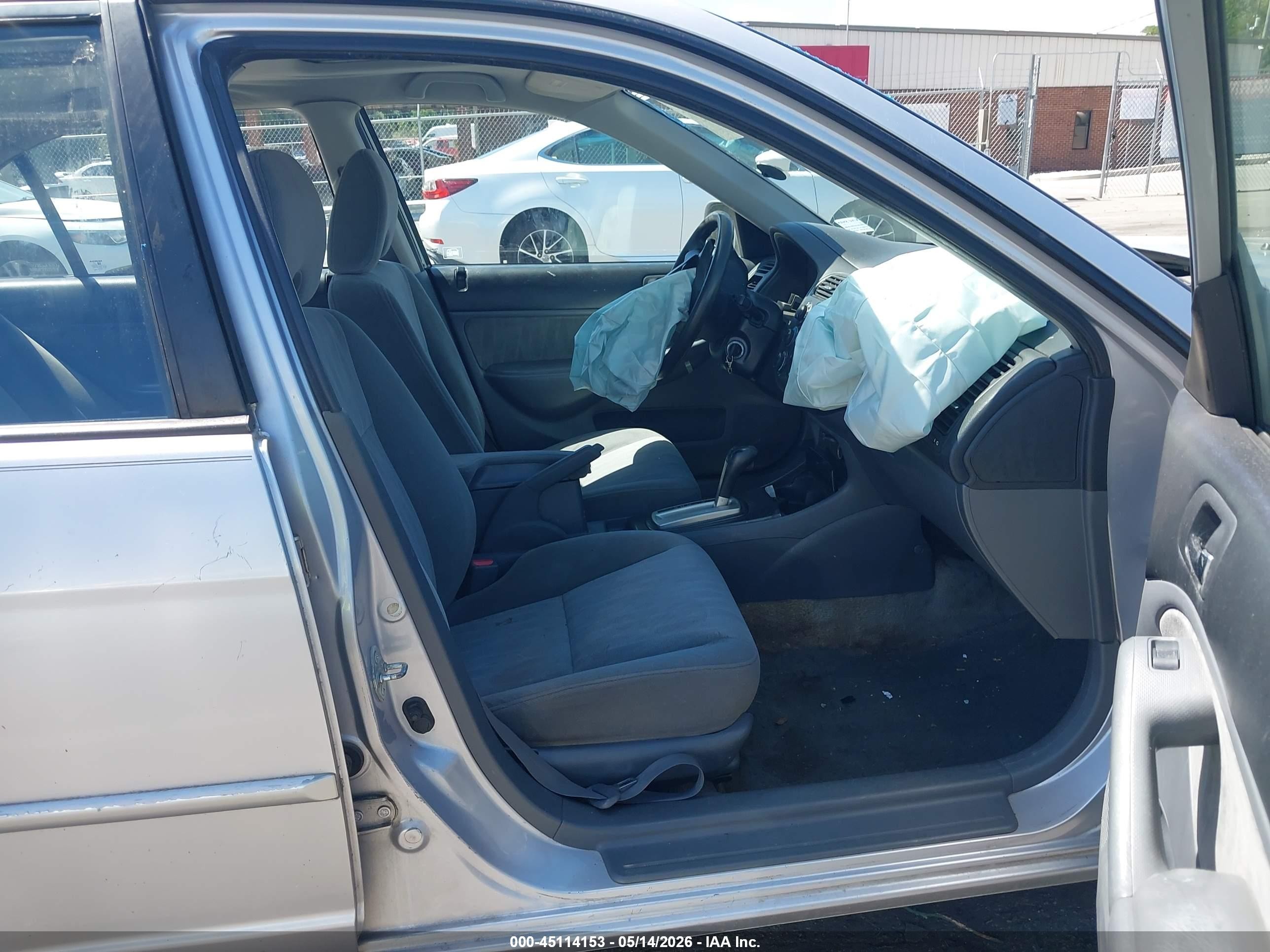 2005 Honda Civic Ex Silver vin: 1HGES26765L016582