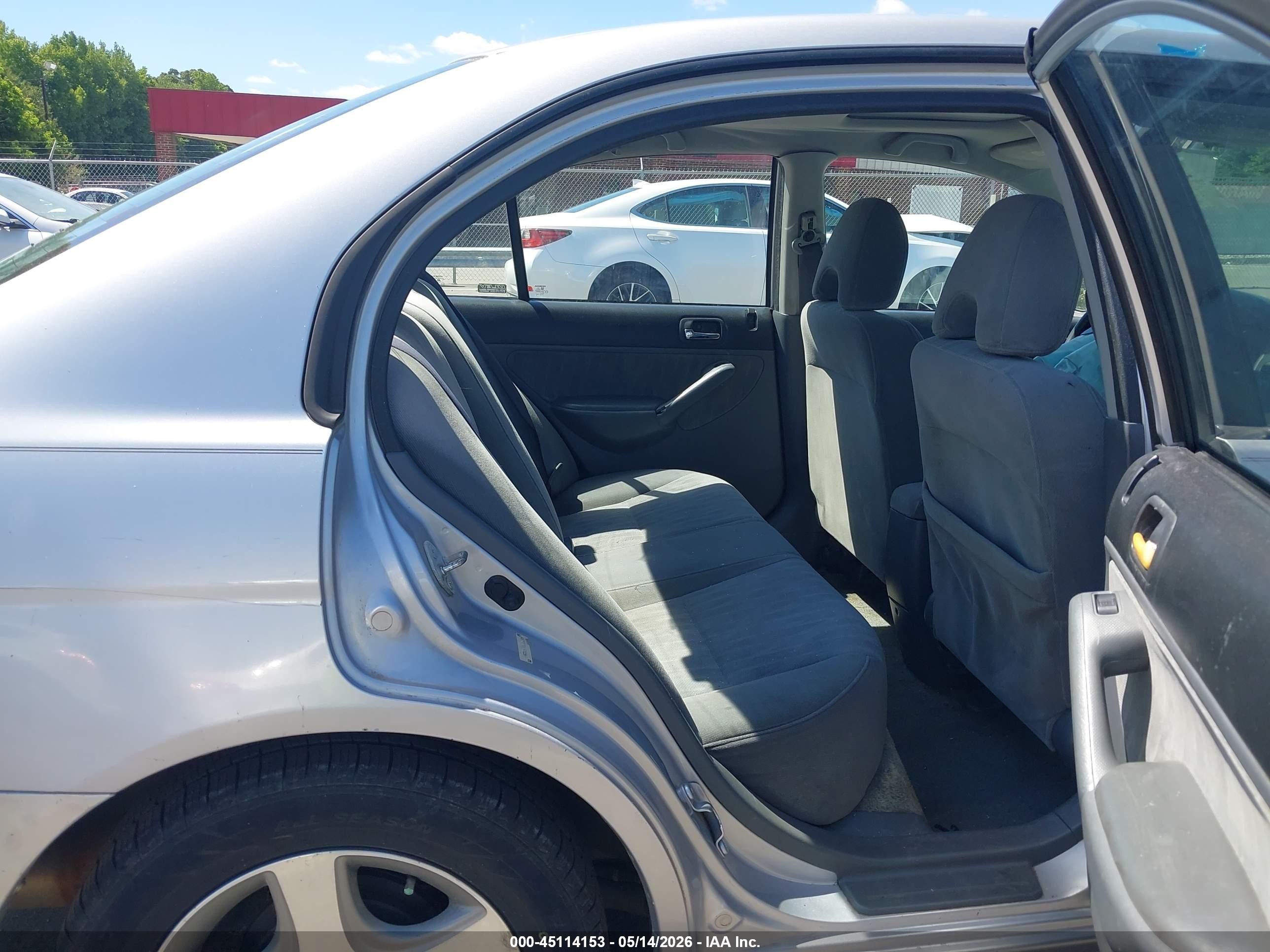 2005 Honda Civic Ex Silver vin: 1HGES26765L016582