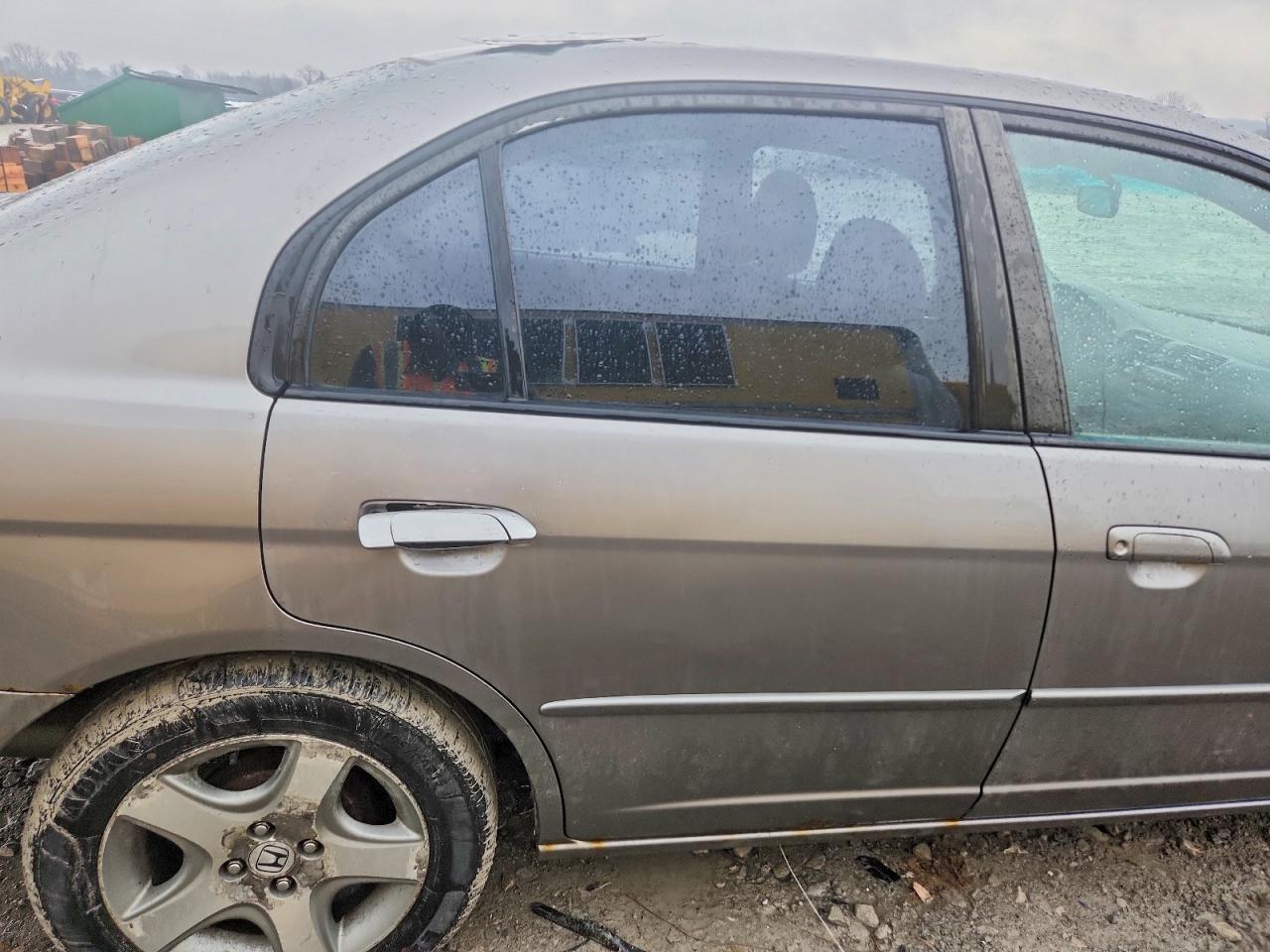 2004 Honda Civic Gray vin: 1HGES26784L022396