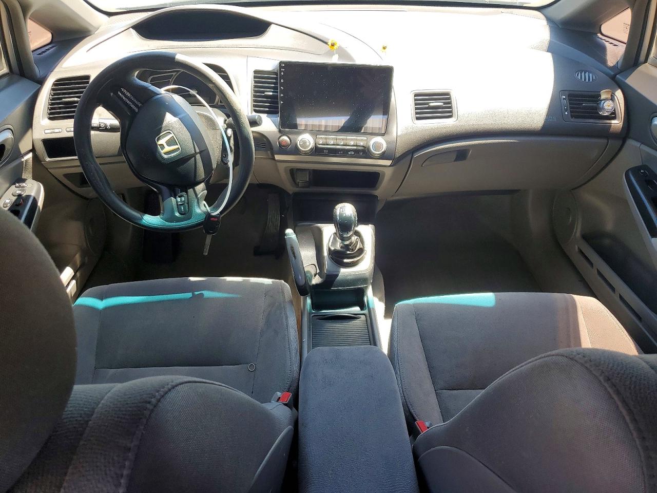 2007 Honda Civic Lx Silver vin: 1HGFA15507L080153