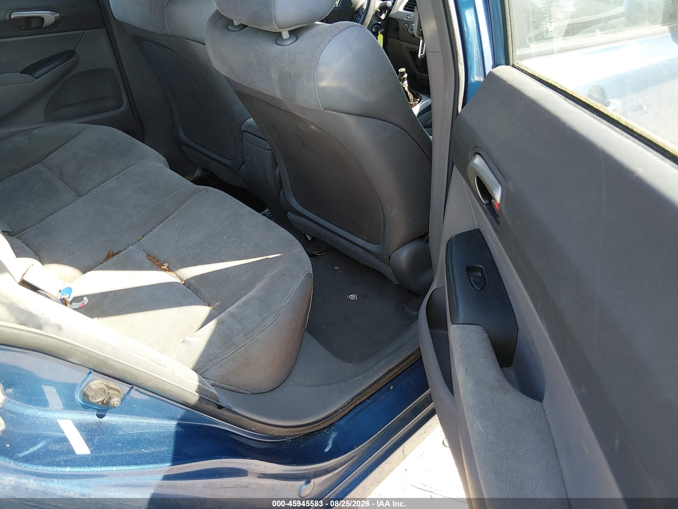 2008 Honda Civic Lx Blue vin: 1HGFA15518L052198